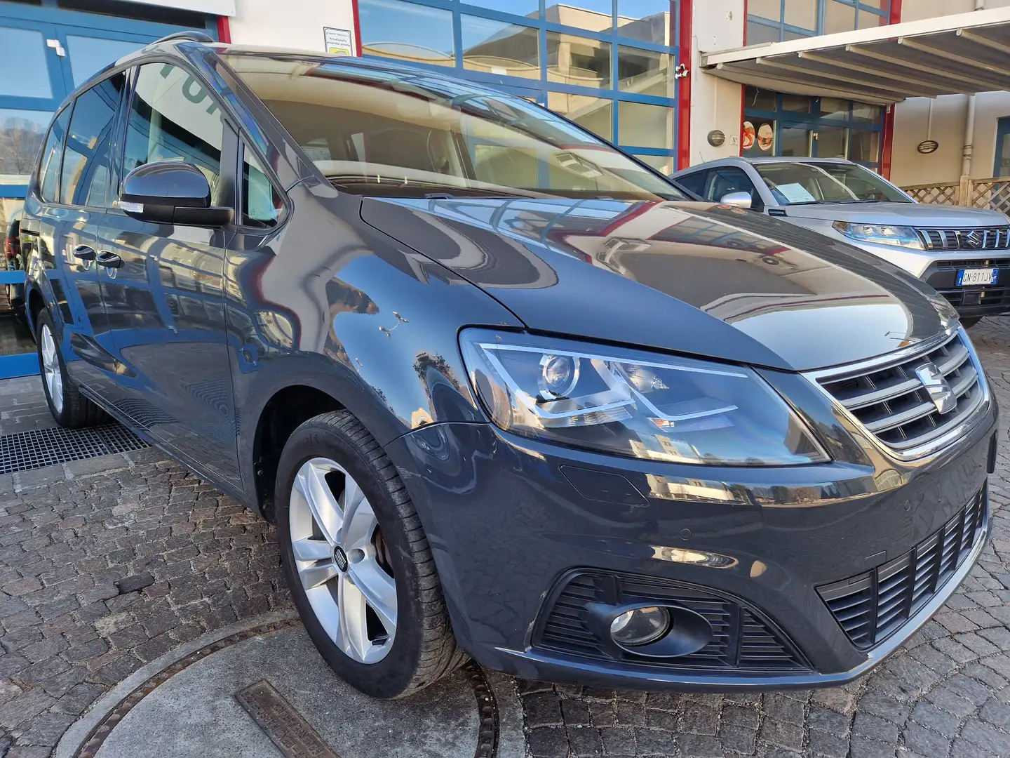 SEAT Alhambra 2.0 TDI 150Cv Style Bi-Xeno DSG 7 Seater Navi PDC Grigio - 2