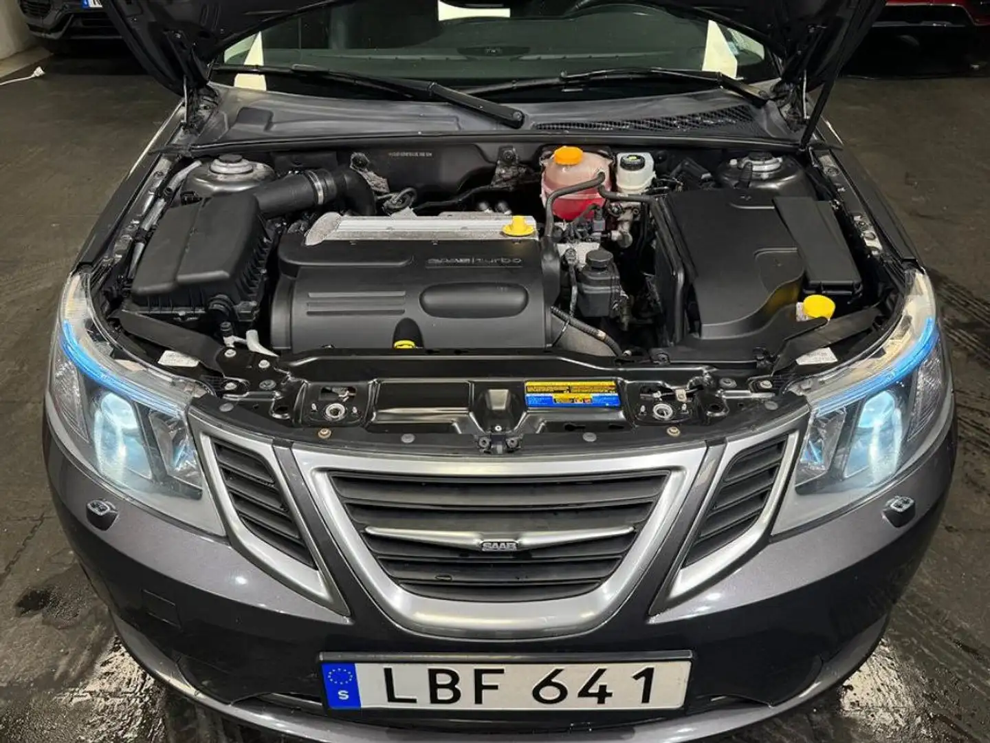 Saab 9-3 Sport Hatch 1.8T 150/175 BioPower  E85 Linear Šedá - 2