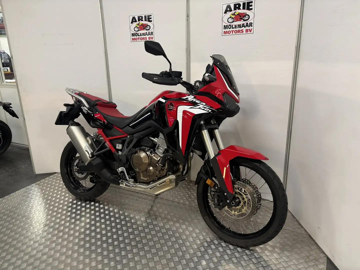 Honda CRF 1100 ABS Rood - 2