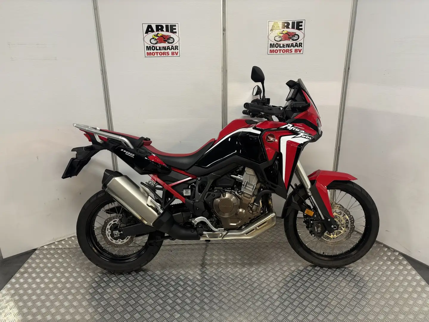 Honda CRF 1100 ABS Rood - 1