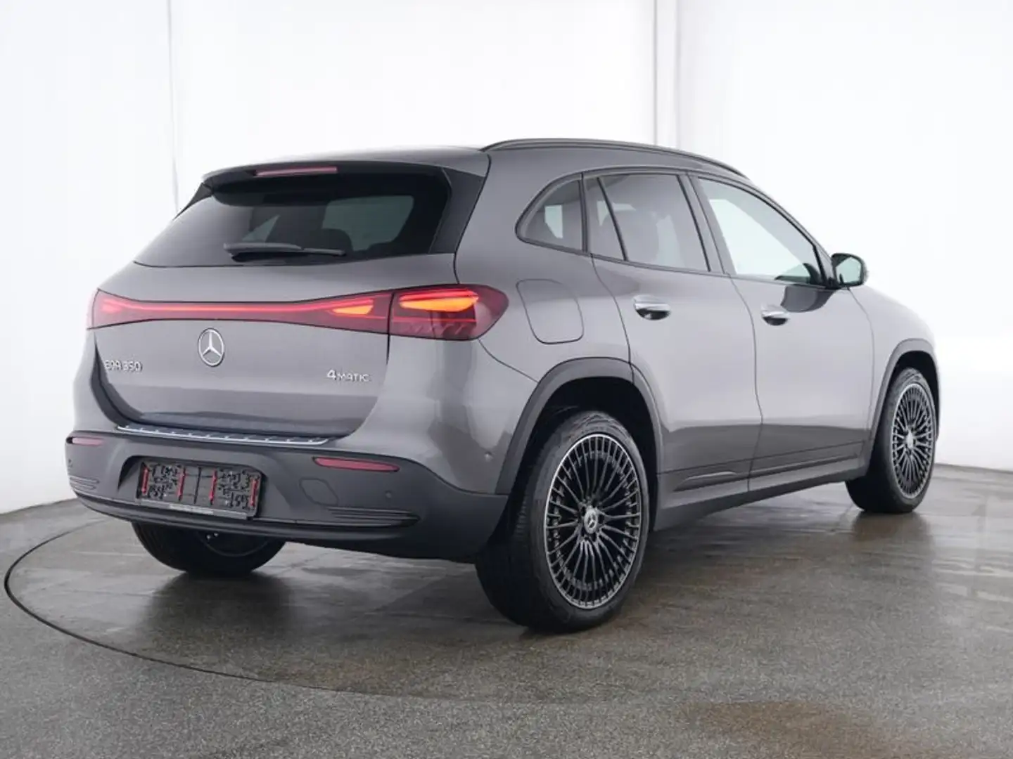 Mercedes-Benz EQA 350 Electric Art 4Matic AHK Night Burmester Grau - 2
