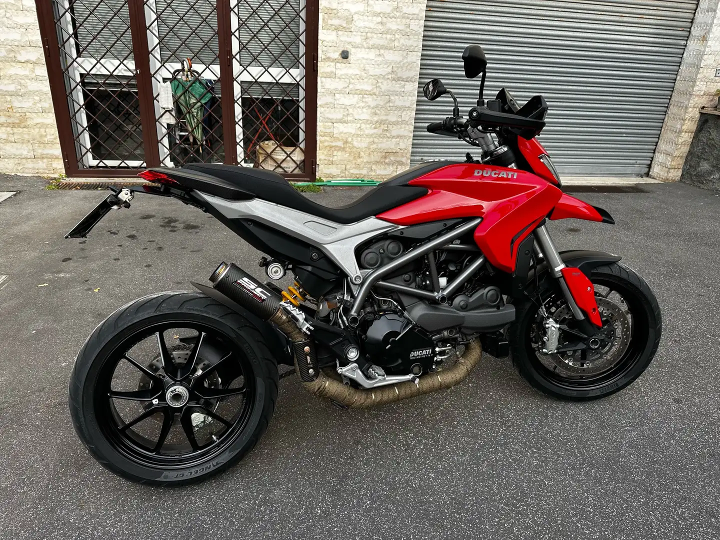 Ducati Hyperstrada dynamic Rood - 2