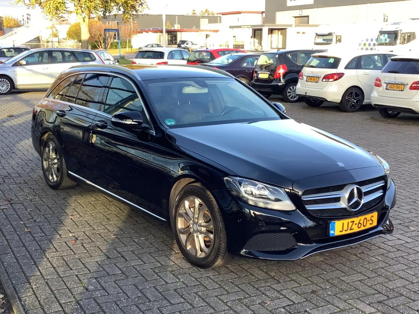 Mercedes-Benz C 180 Estate Prestige, navi, cruise, parkeersensoren, st Zwart - 2
