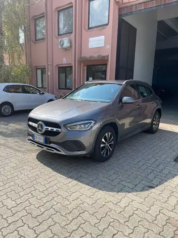 Mercedes-Benz GLA 250 GLA-H247  e phev (eq-power) Business Extra auto