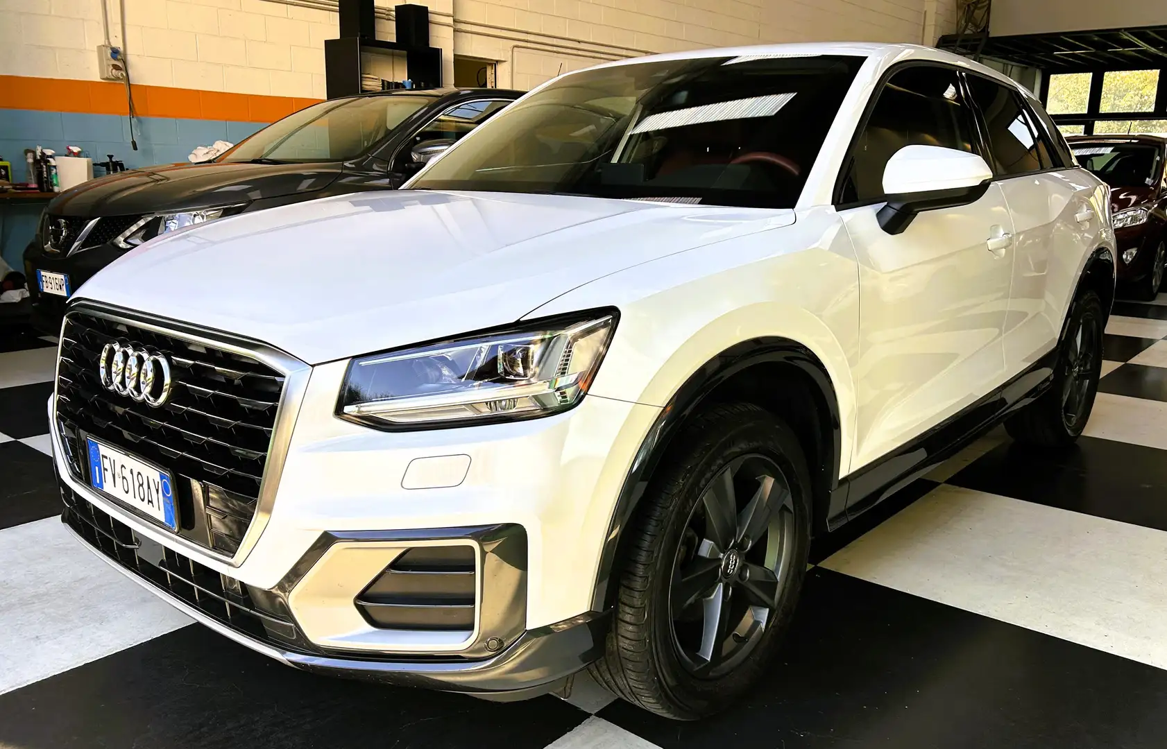 Audi Q2 Q2 I 2017 30 1.0 tfsi Admired s-tronic Bianco - 1