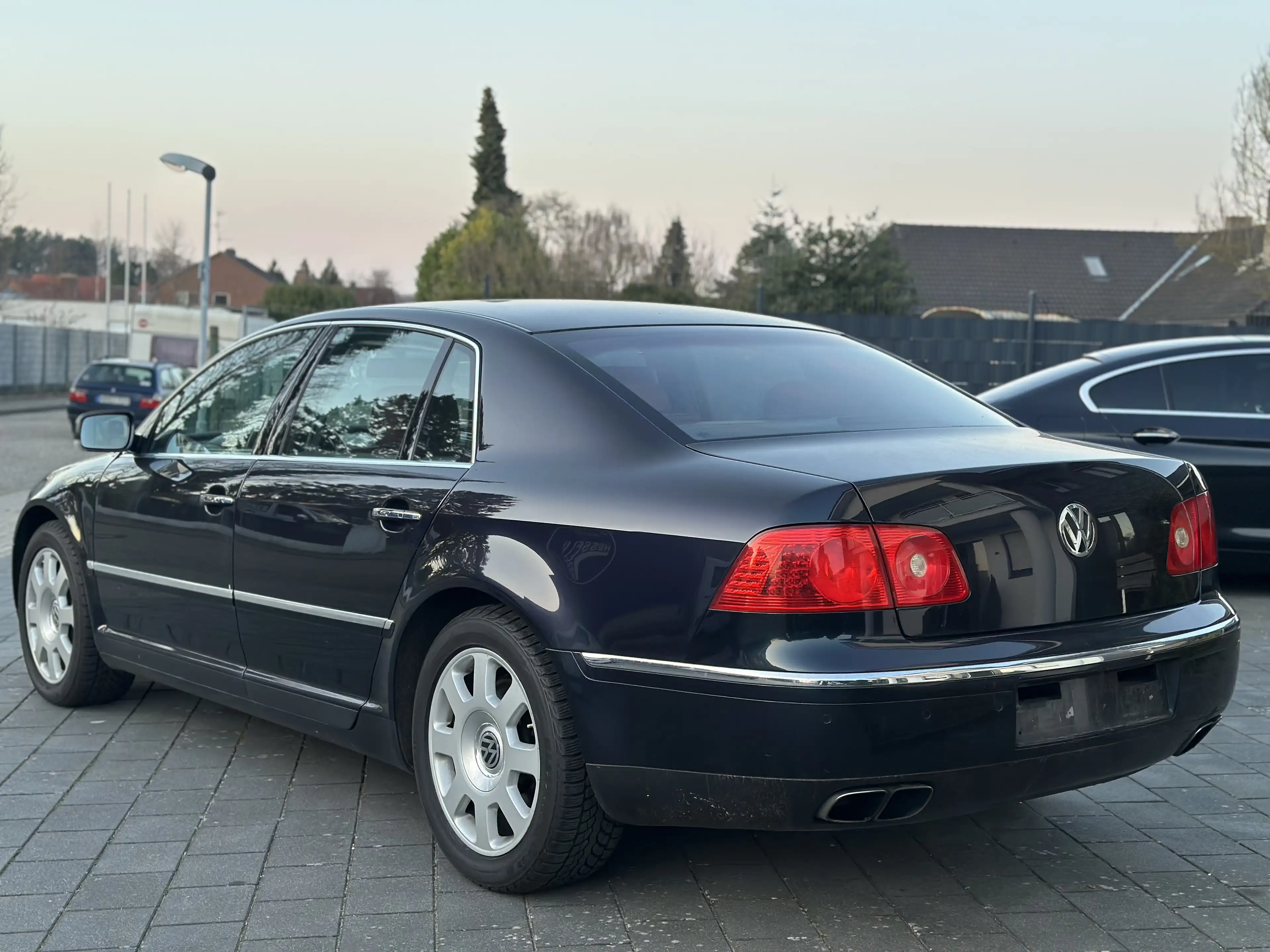 Volkswagen Phaeton Phaeton 6.0 W12 *4MOTION *AUTOMATIK *1. HAND — photo 5