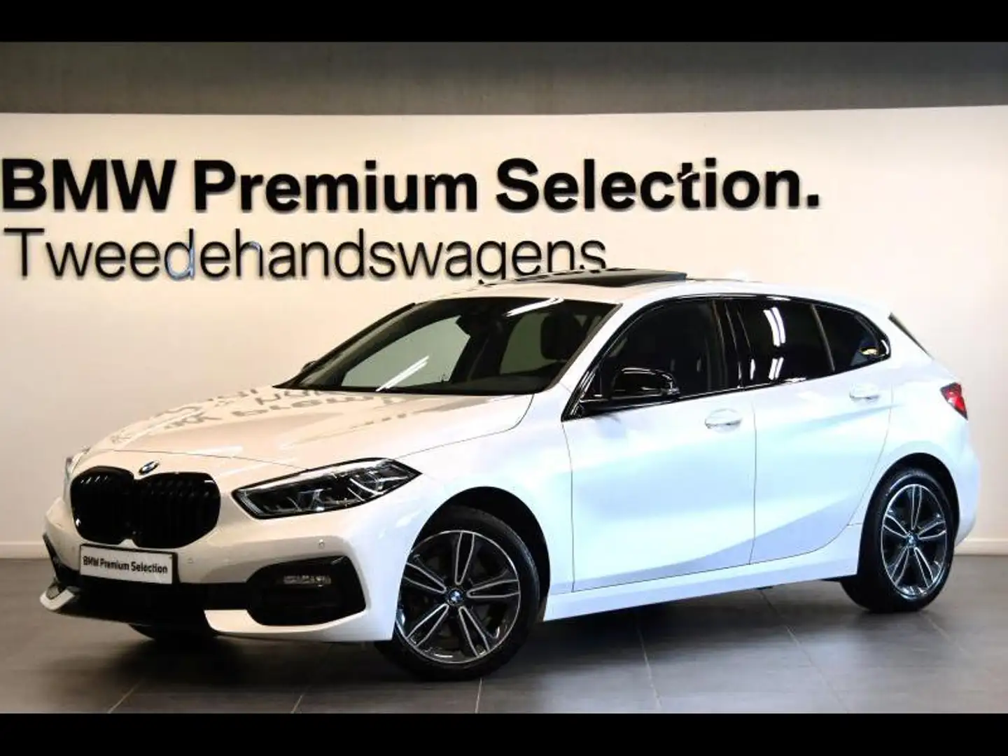 BMW 118 SPORT PANORAMADAK LEDER ZETELV Wit - 1