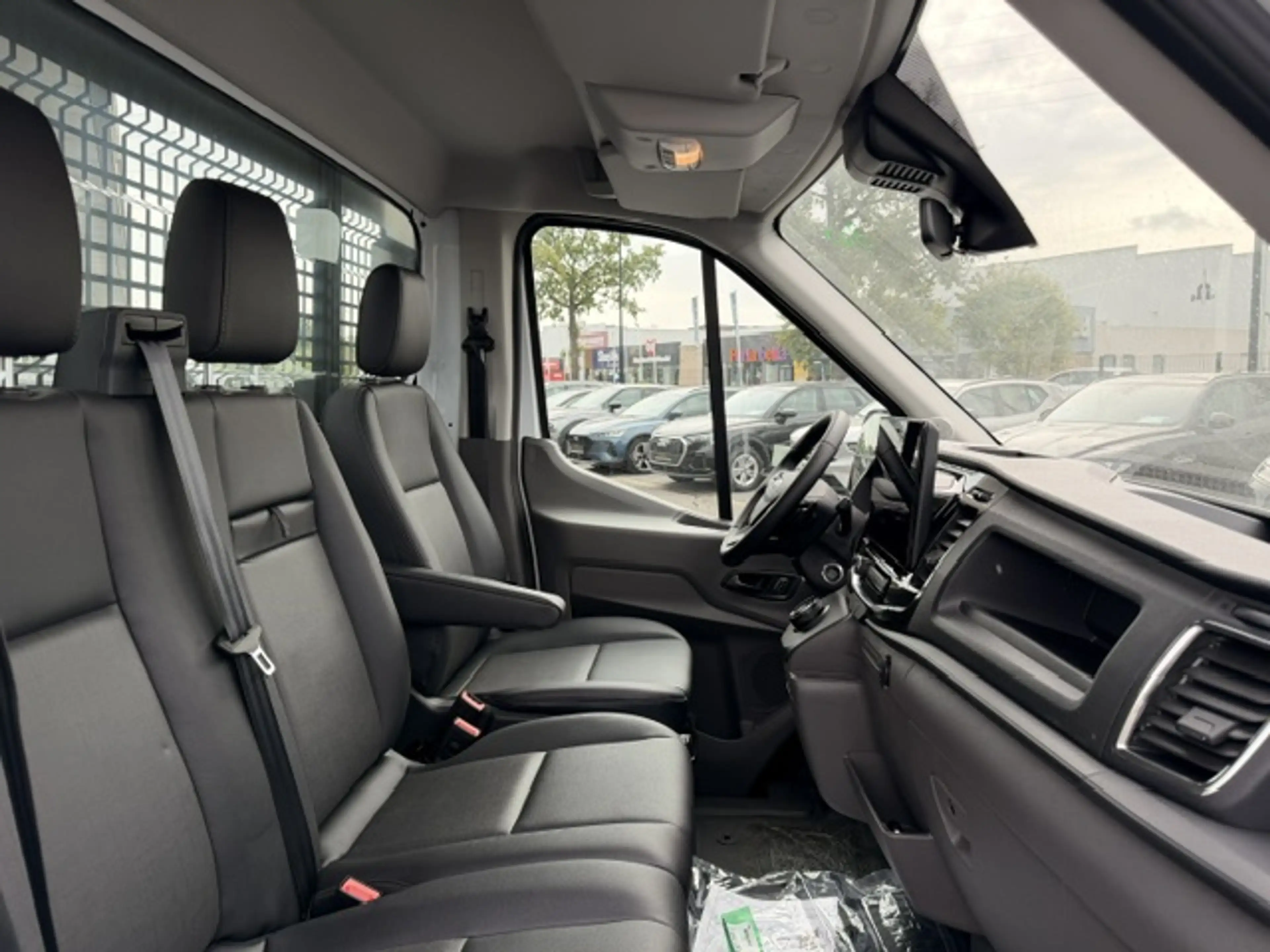 Ford Transit CHASSIS CABINE +LAADBAK 350L AUTOMAAT NIEUW 0KM 34900+BTW — photo 9