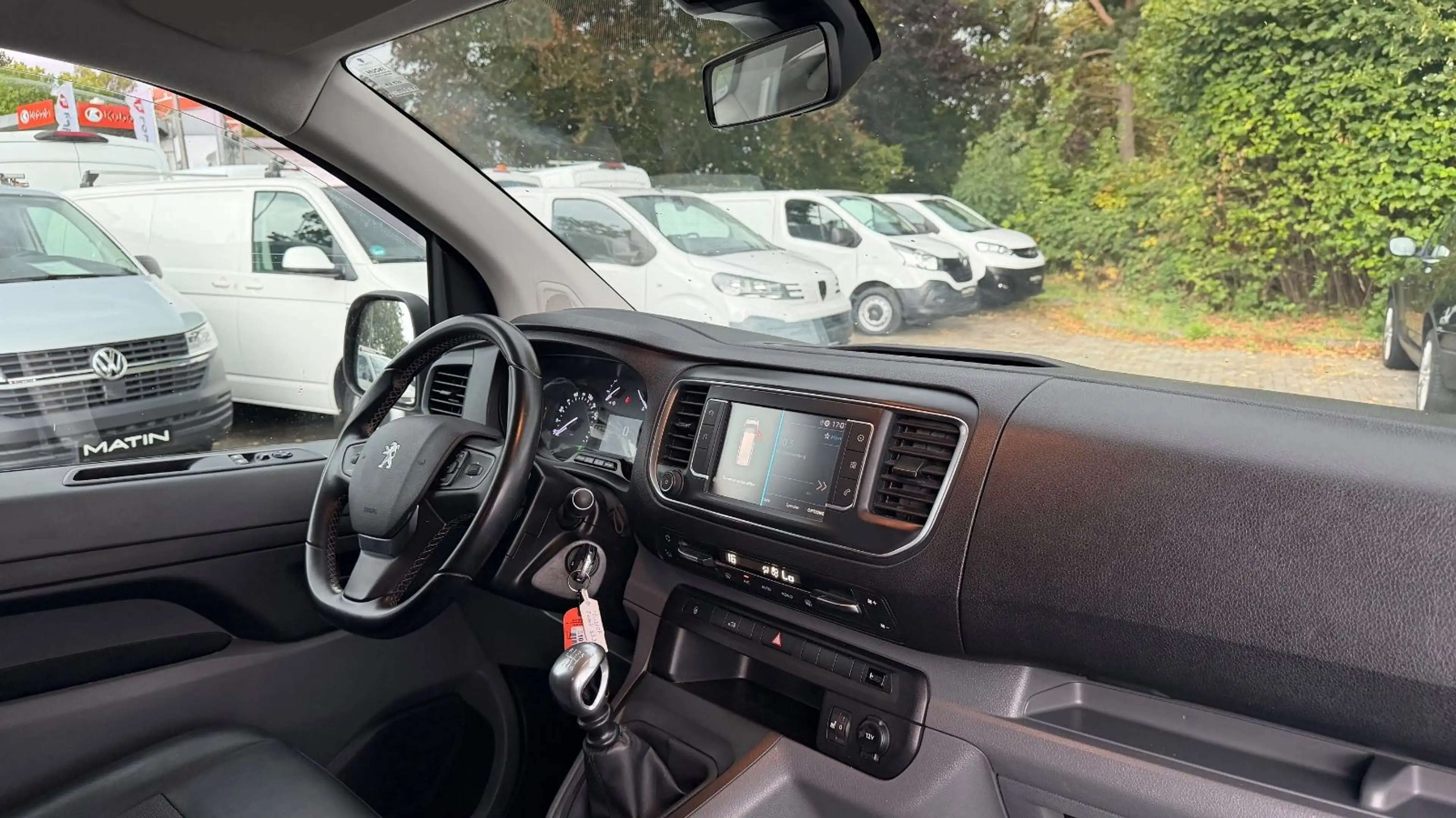 Peugeot Expert EXPERT 2.0 PREMIUM L2 KAMERA/STANDHZ/TEMPOMAT — photo 12