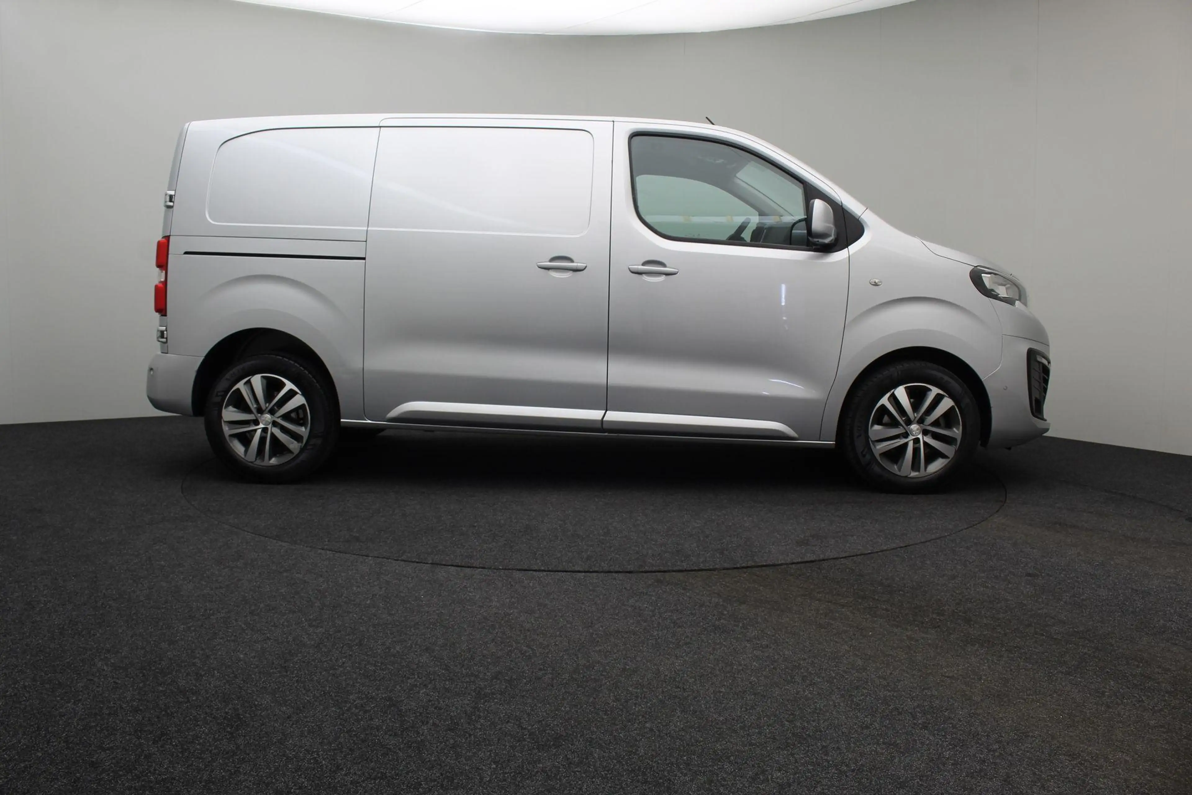 Peugeot Expert 231S 2.0 BlueHDI 120 Premium Pack 2016 | Goed Onde — photo 12