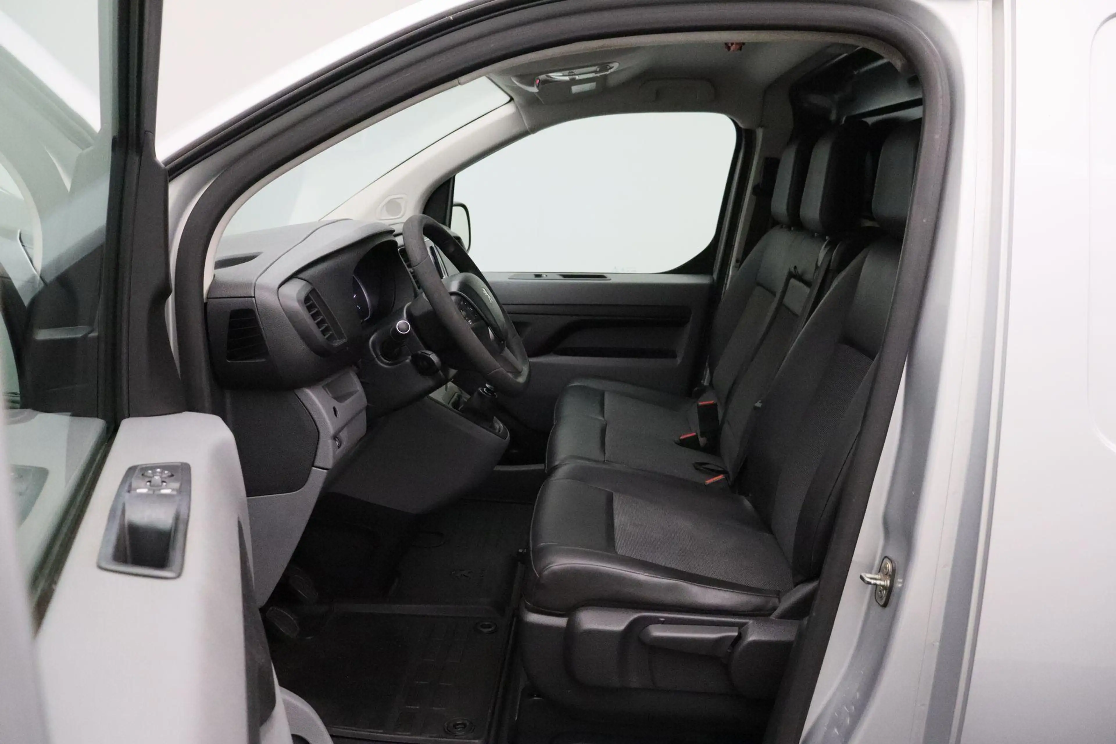Peugeot Expert 231S 2.0 BlueHDI 120 Premium Pack 2016 | Goed Onde — photo 4