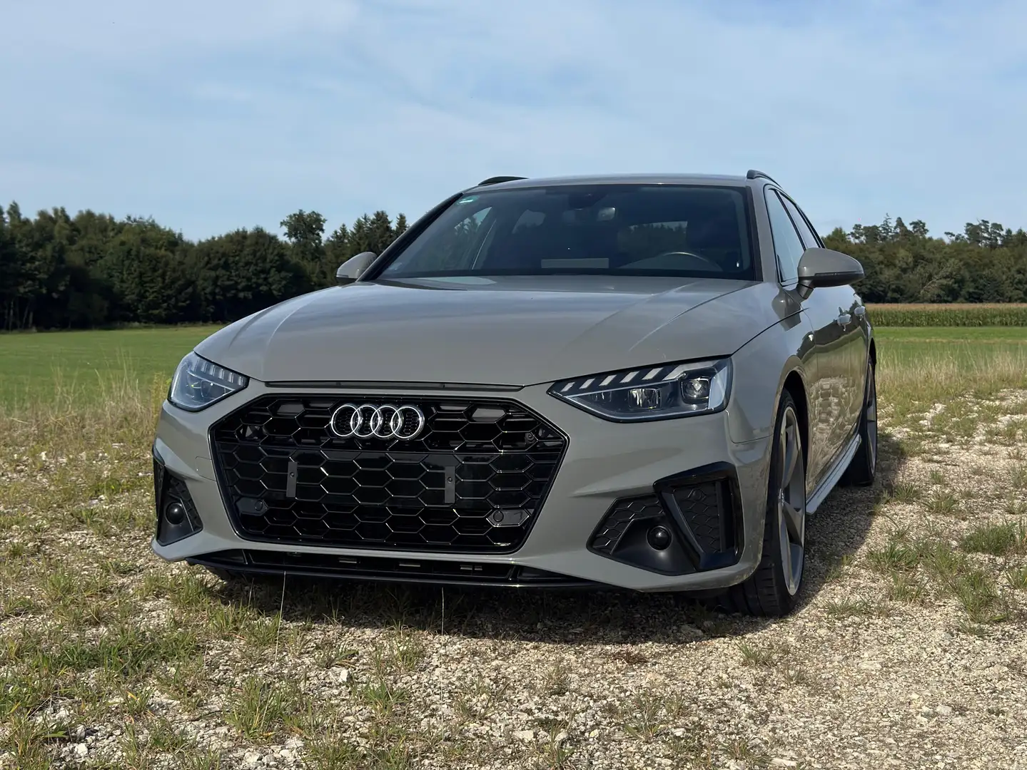 Audi A4 A4 Avant 35 TDI S tronic S line Grau - 1