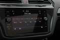 Volkswagen Tiguan 1.5 TSI ACT Highline | Pano | Trekhaak | 360° | Grijs - thumbnail 24