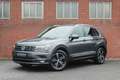 Volkswagen Tiguan 1.5 TSI ACT Highline | Pano | Trekhaak | 360° | Grijs - thumbnail 1