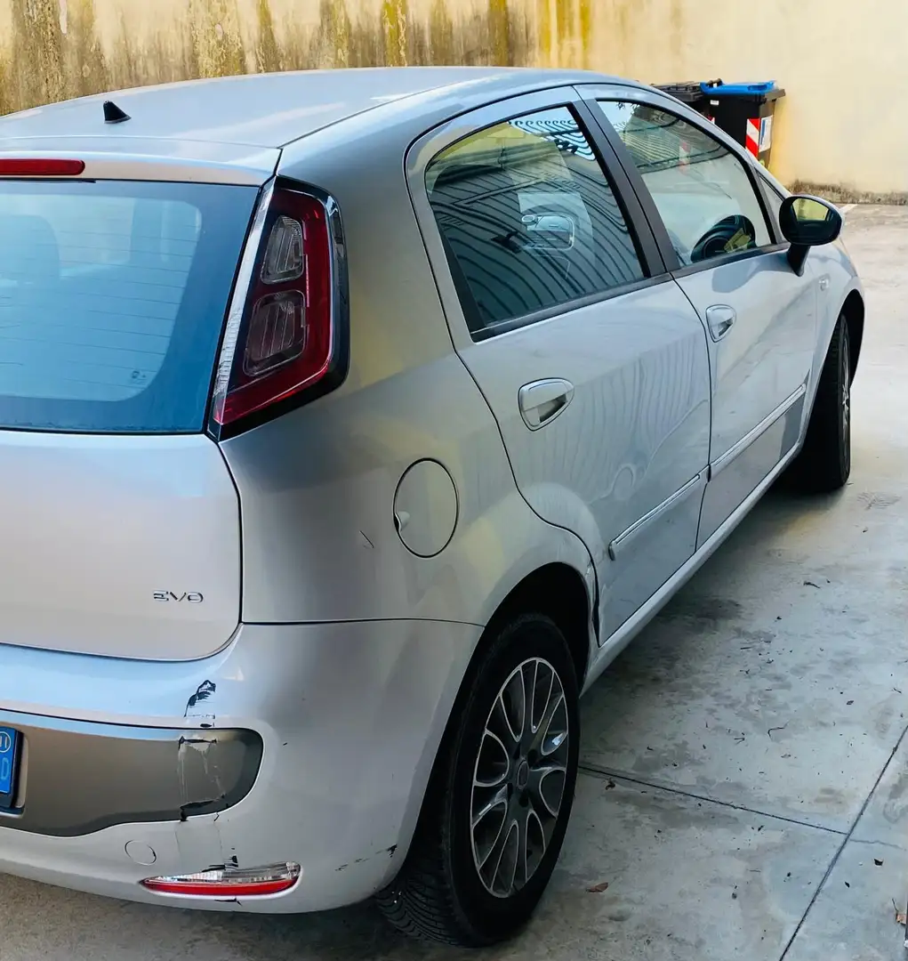 Fiat Punto Evo Punto Evo 5p 1.4 Active s - 2