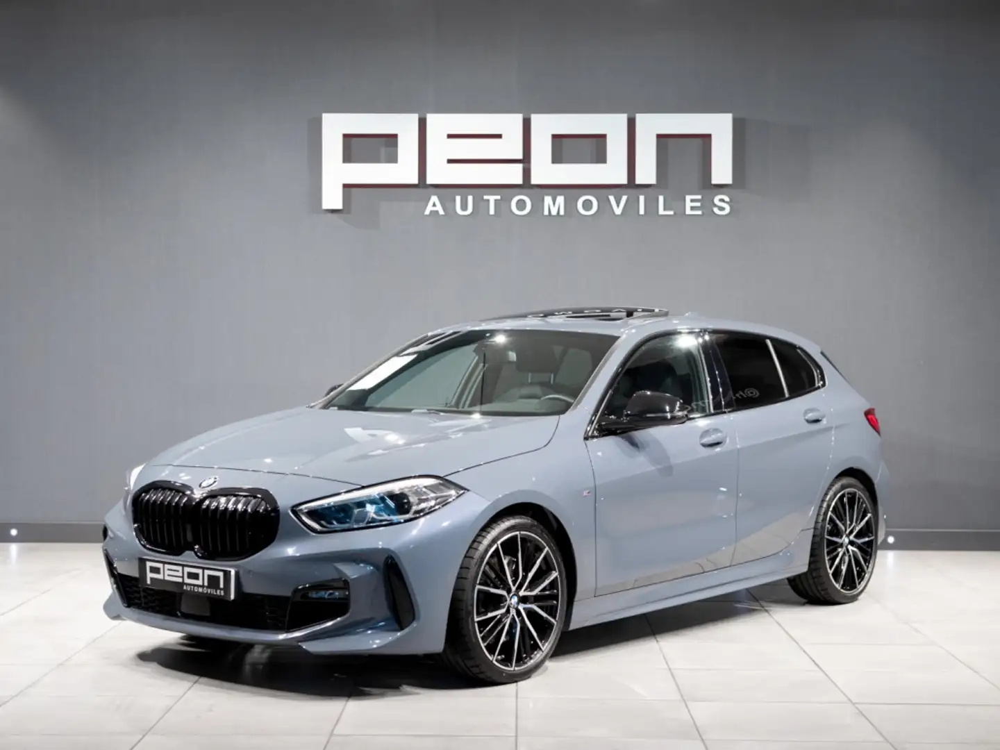 BMW 120 120dA Sport Grijs - 1