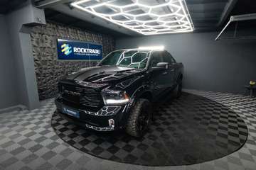 5.7 V8 HEMI 4x4 OFFROAD Night-Paket *LED*19%