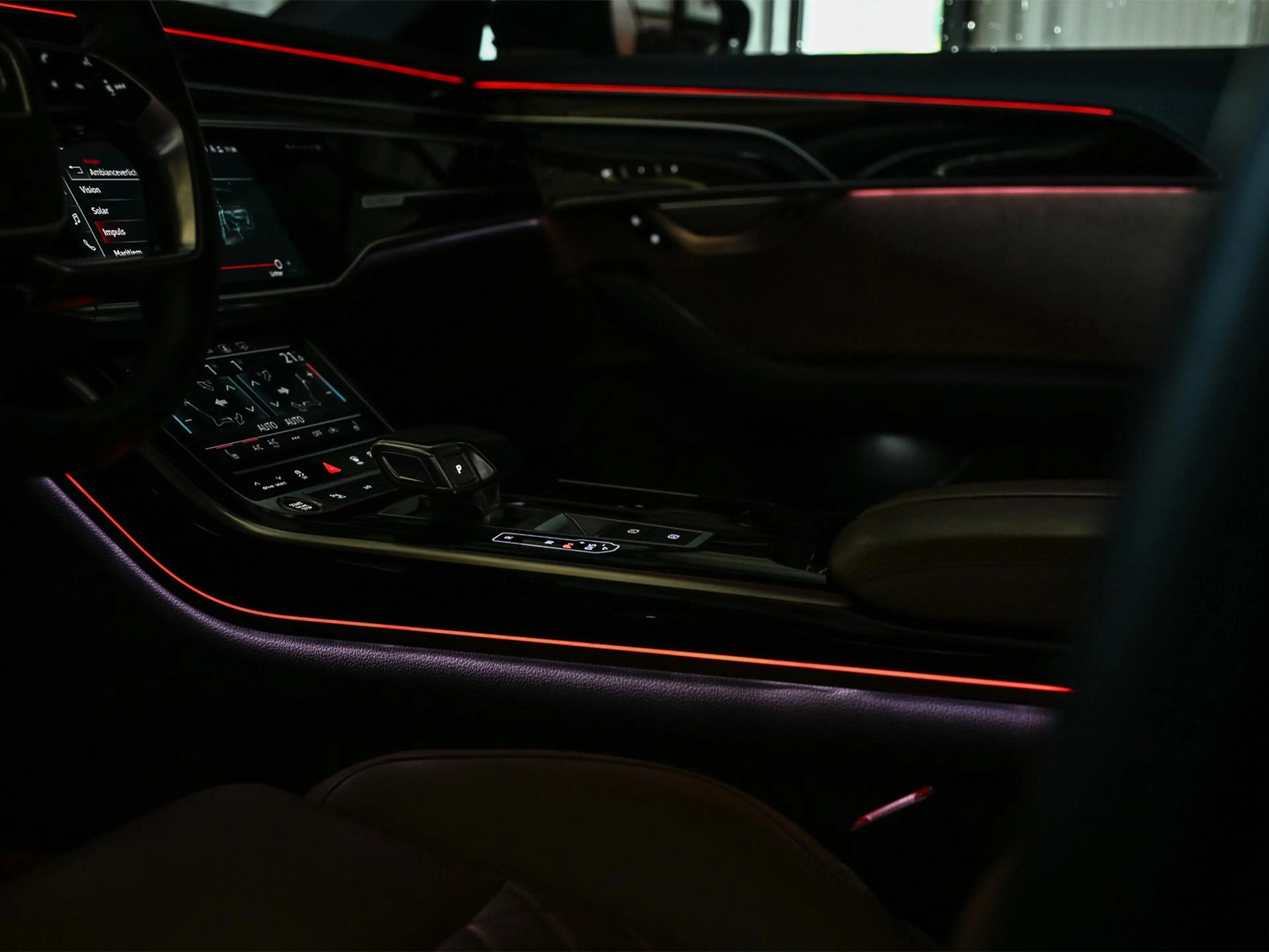 Audi A8 60 TFSI e quattro Lang Pro Line Plus — photo 32