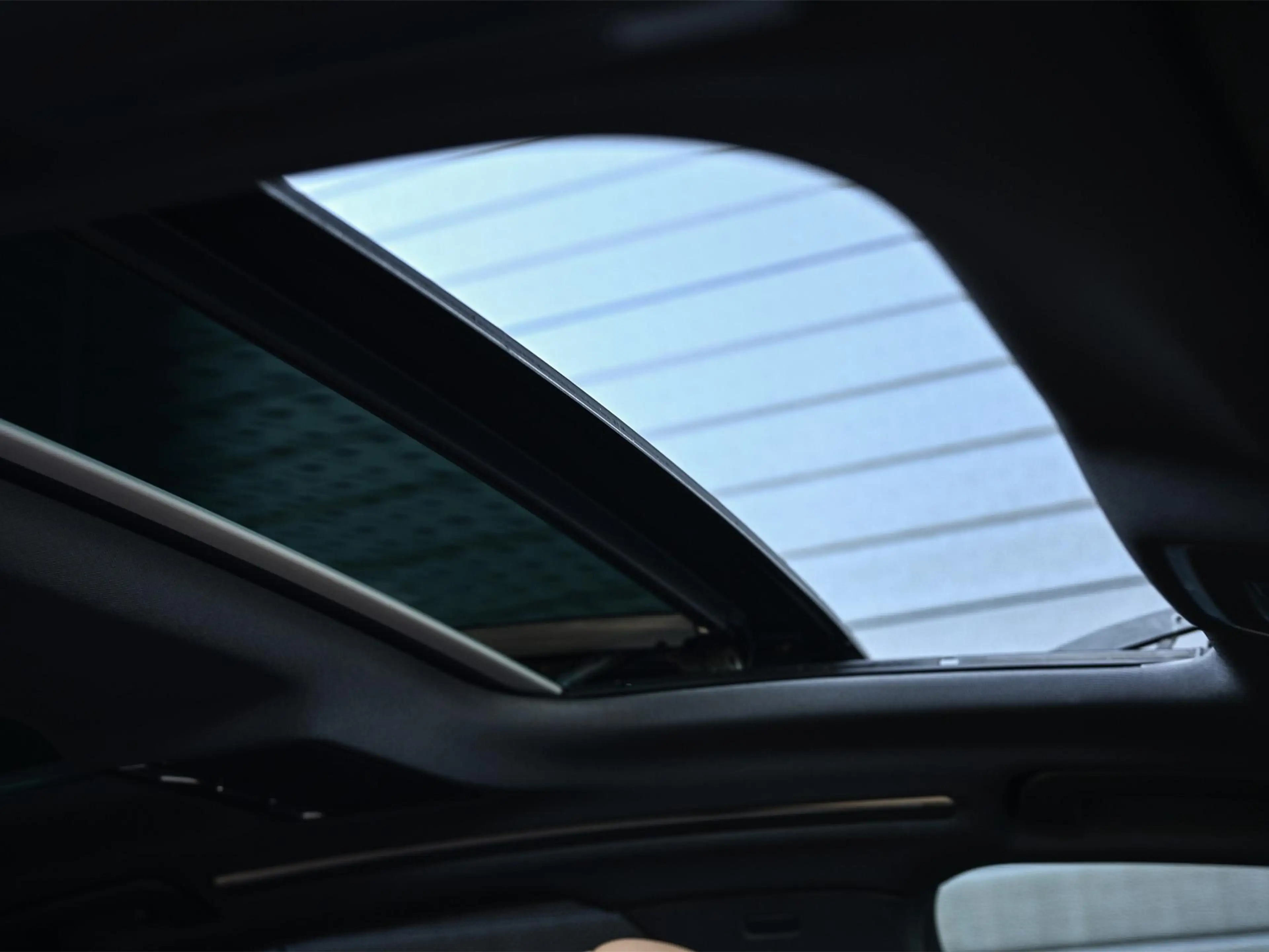 Audi A8 60 TFSI e quattro Lang Pro Line Plus — photo 2
