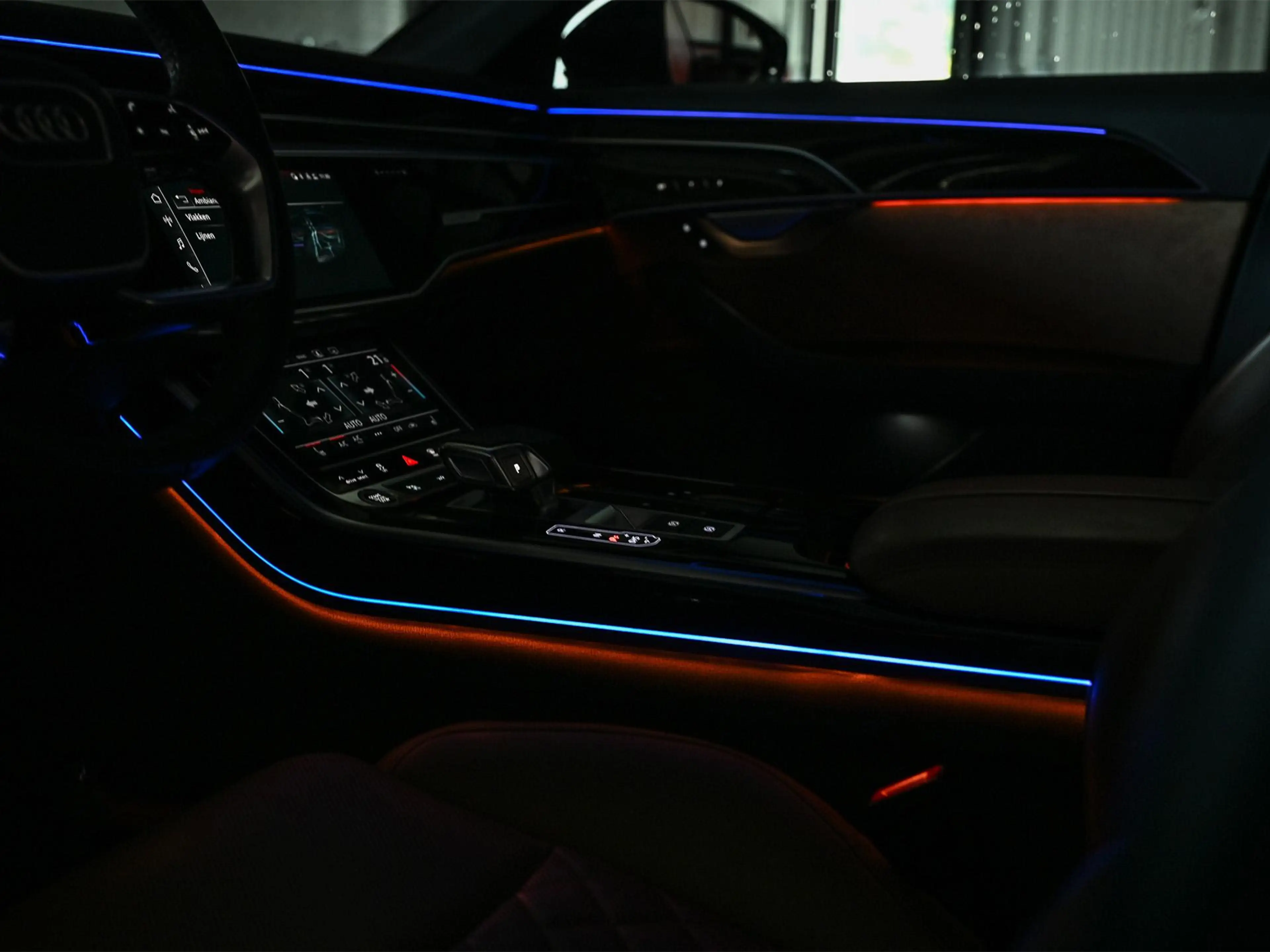 Audi A8 60 TFSI e quattro Lang Pro Line Plus — photo 34