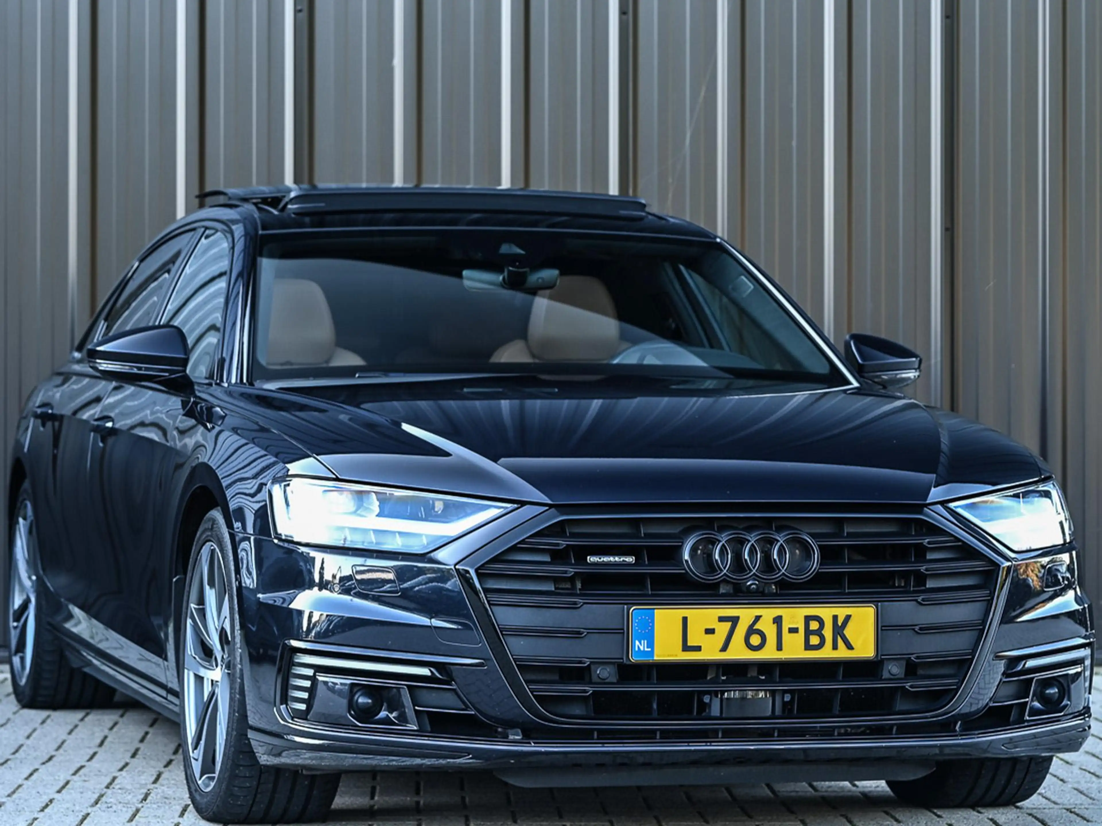 Audi A8 60 TFSI e quattro Lang Pro Line Plus — photo 41