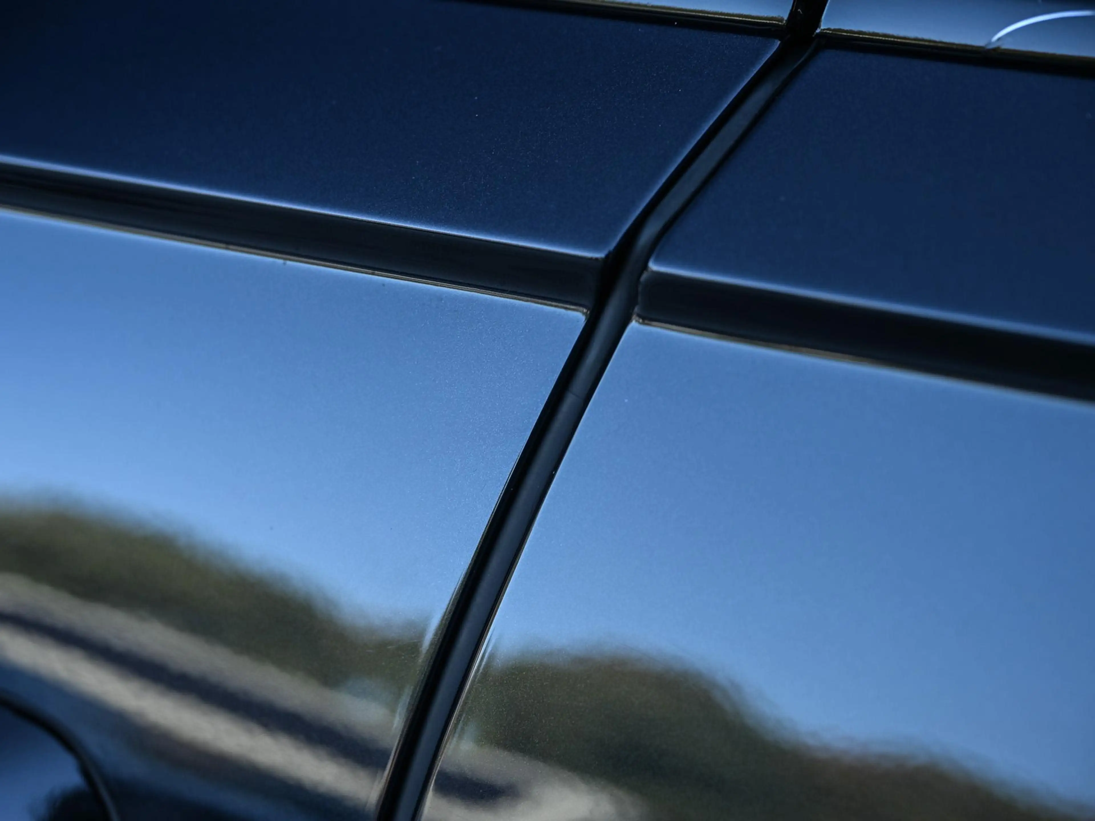 Audi A8 60 TFSI e quattro Lang Pro Line Plus — photo 20