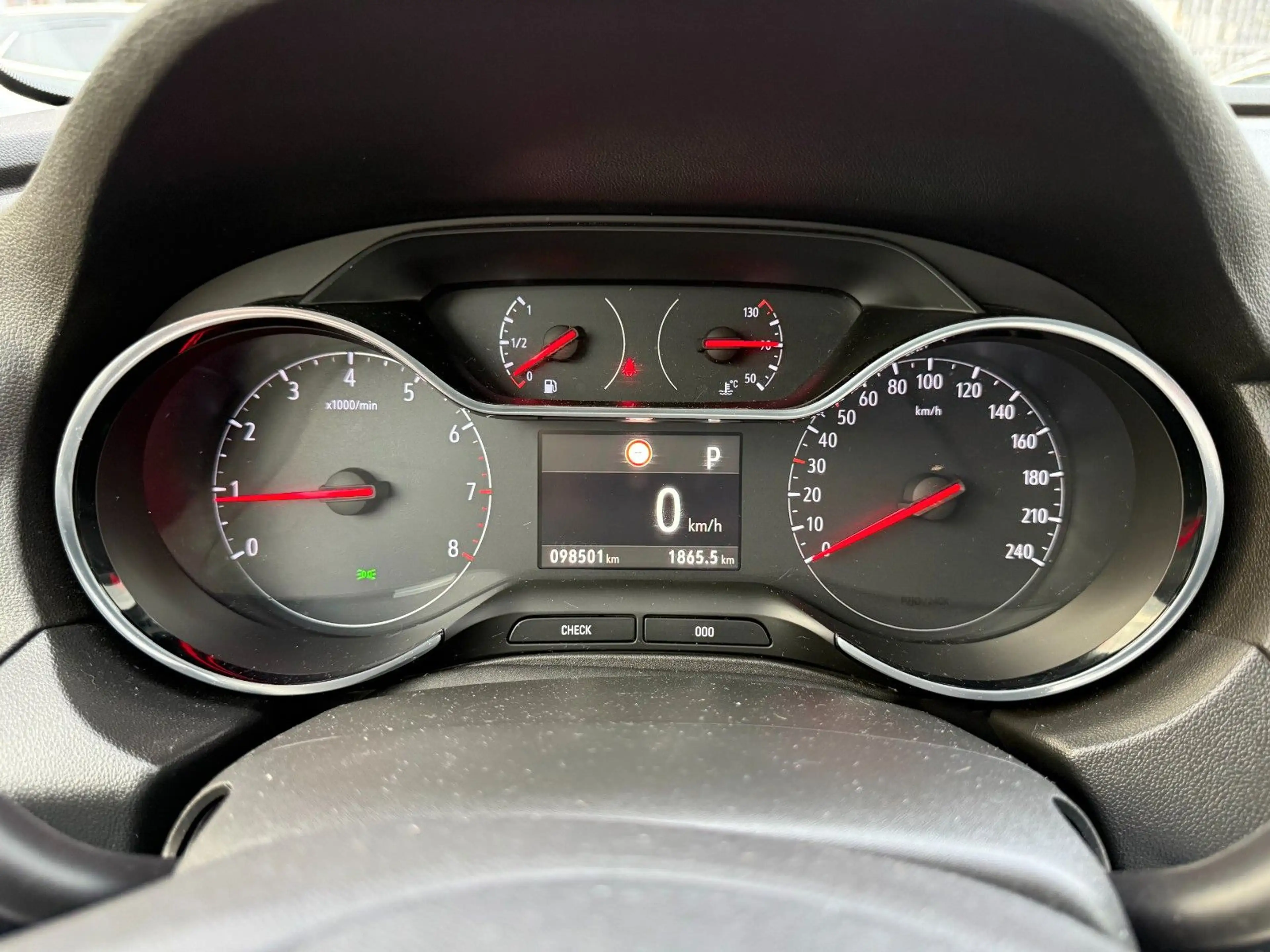Opel Grandland X GRANDLAND (X) / AUTOMATIK / 2 HAND /CARPLAY / — photo 11