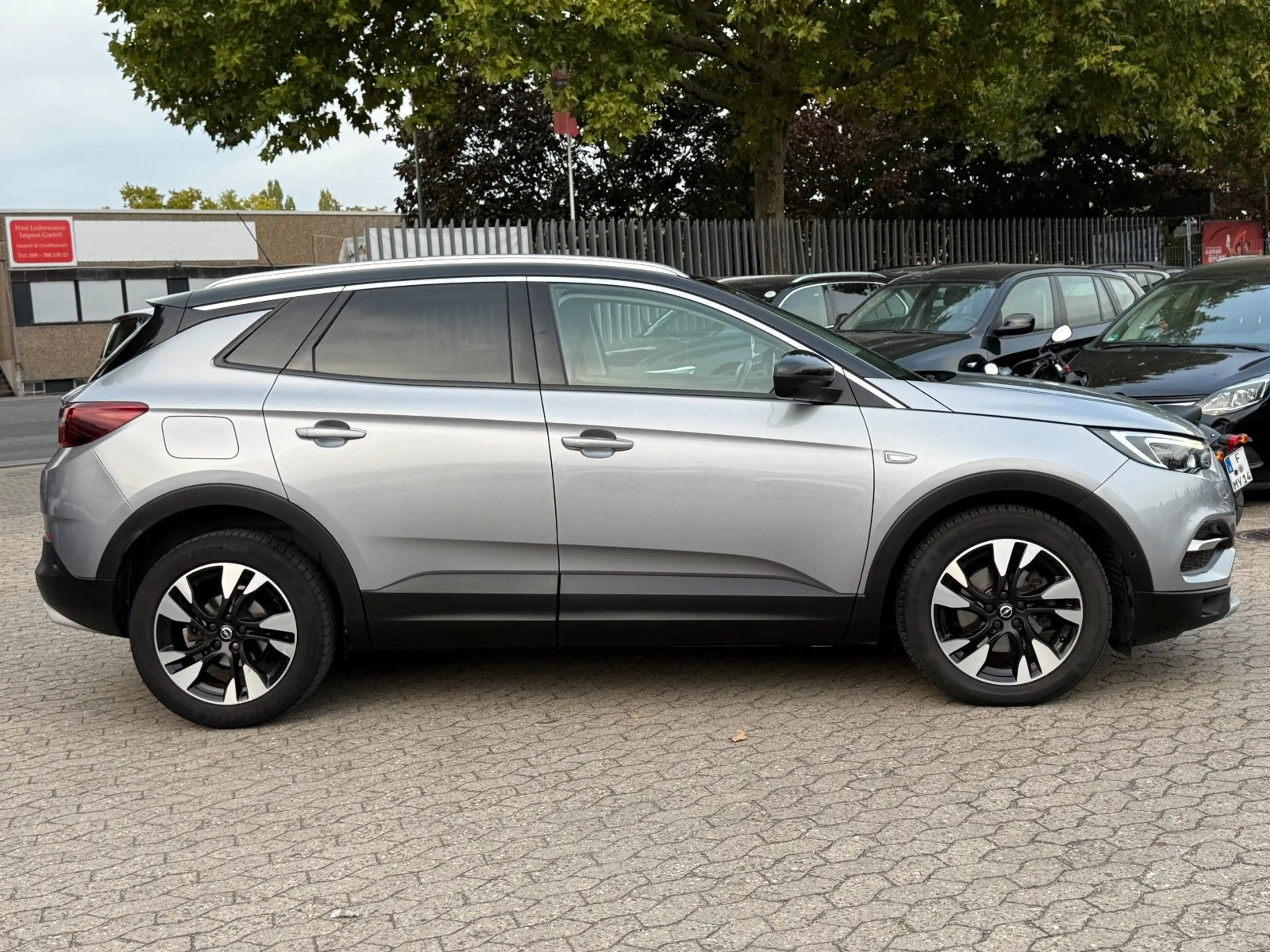 Opel Grandland X GRANDLAND (X) / AUTOMATIK / 2 HAND /CARPLAY / — photo 4