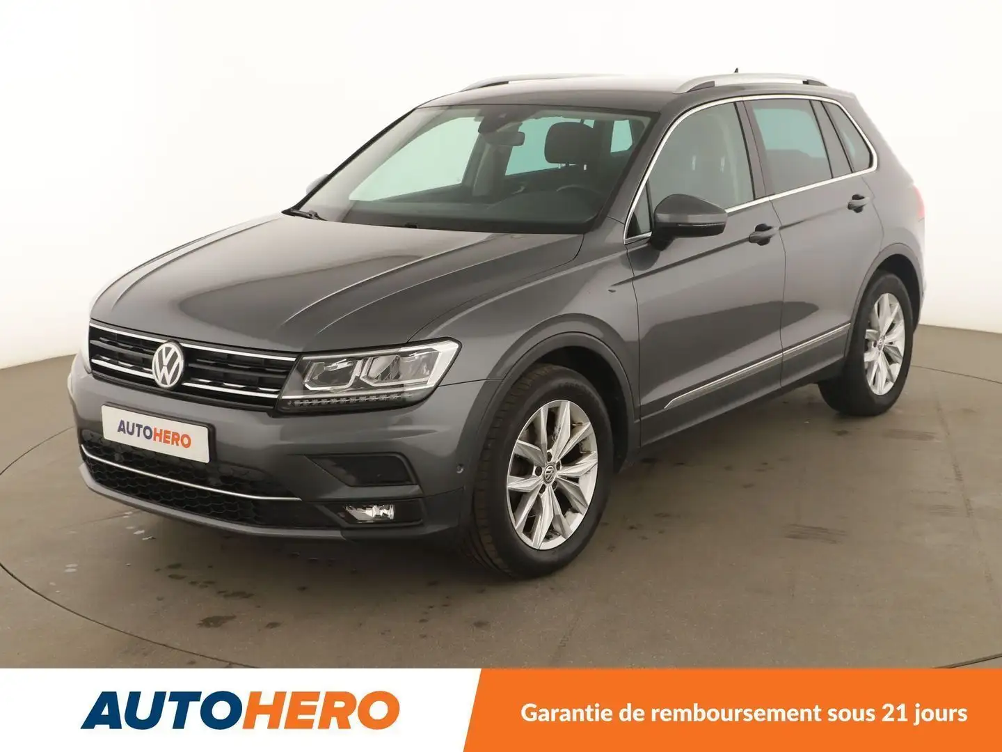 Volkswagen Tiguan 2.0 TDI DSG7 Gris - 1