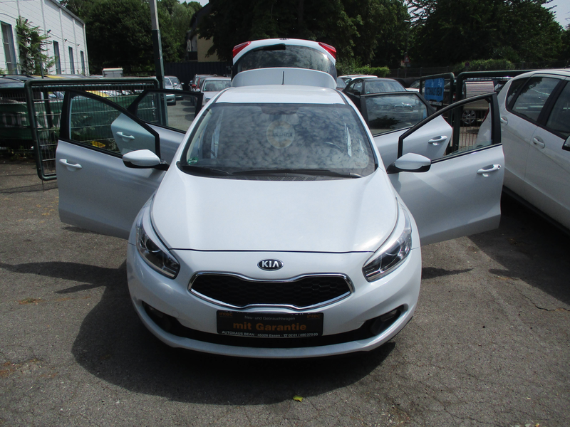Kia Ceed / cee'd Attract plus — photo 13