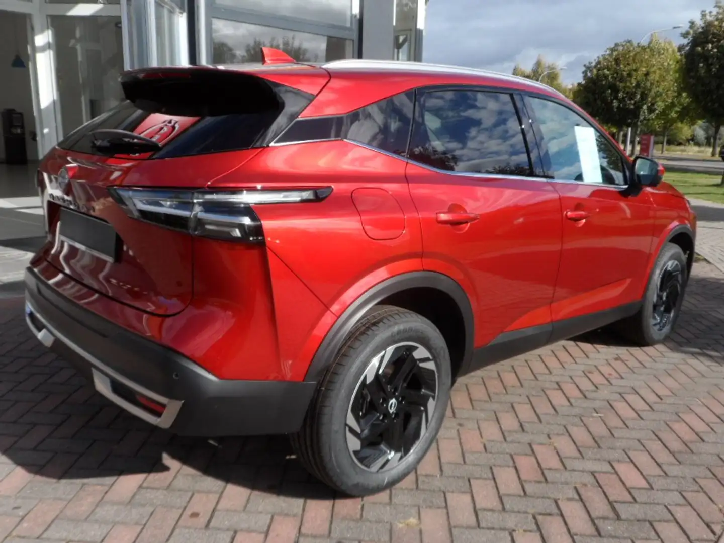 Nissan Qashqai N-Connecta Winter Naranja - 2