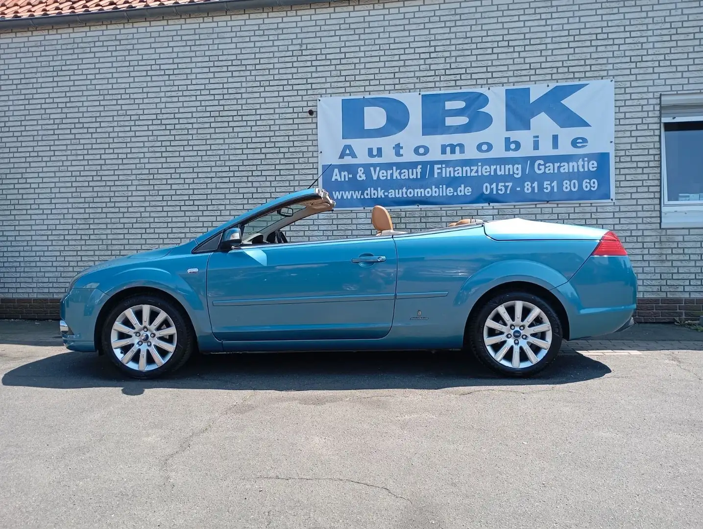Ford Focus Cabrio Titanium Leder Klima SHZ PDC Blauw - 2