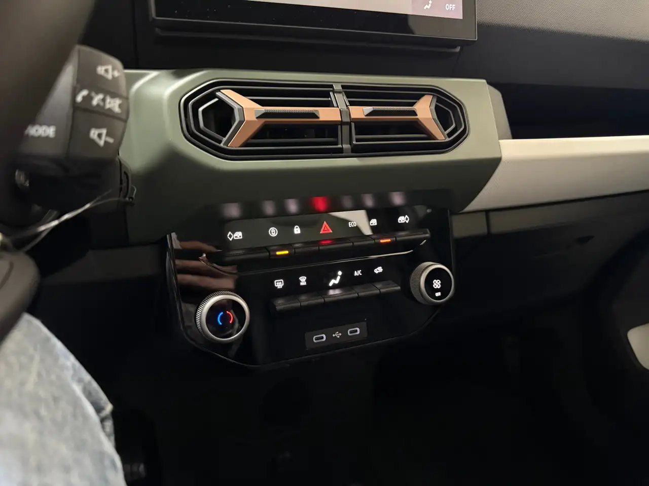 Dacia Spring Extreme Electric 65 VERFÜGBAR 16