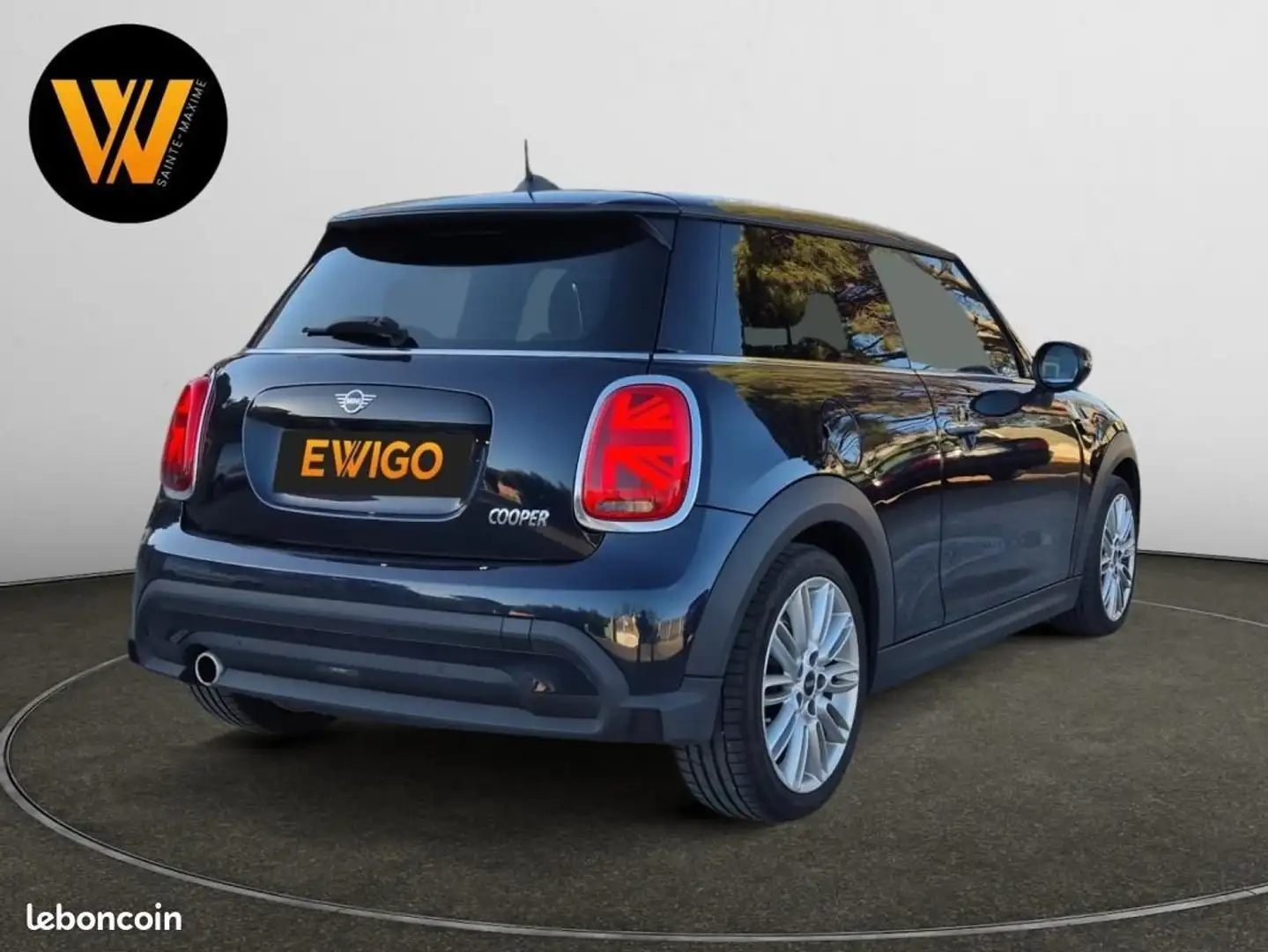 MINI One 1.5 135 COOPER BVA CAMDEN PNEUS AVANTS NEUFS REVISION 20000KLM FAITE AFFAIRE +++ Schwarz - 2