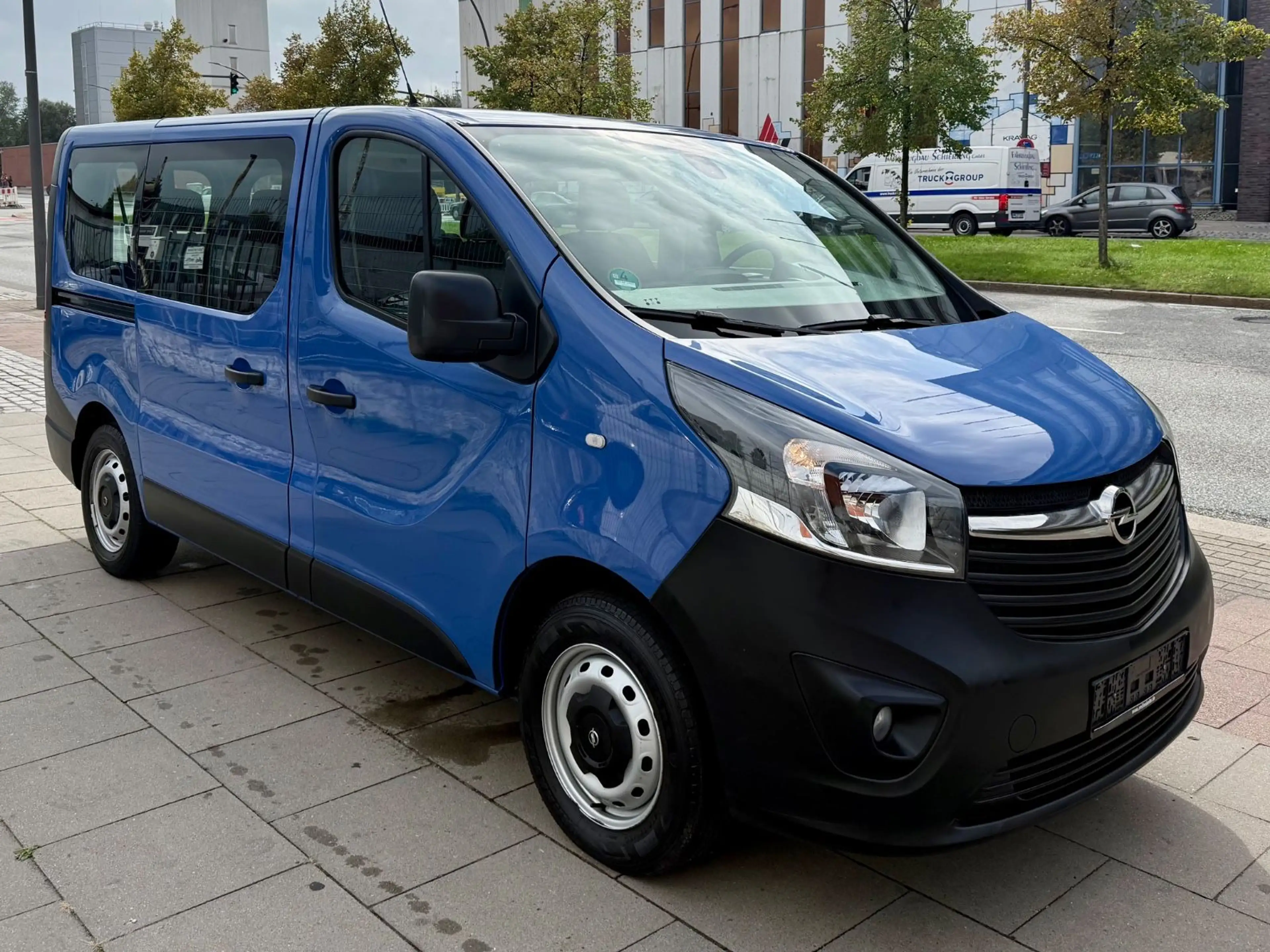 Opel Vivaro B Kasten/Kombi Combi L1H1  2,7t * 1 HAND — photo 9