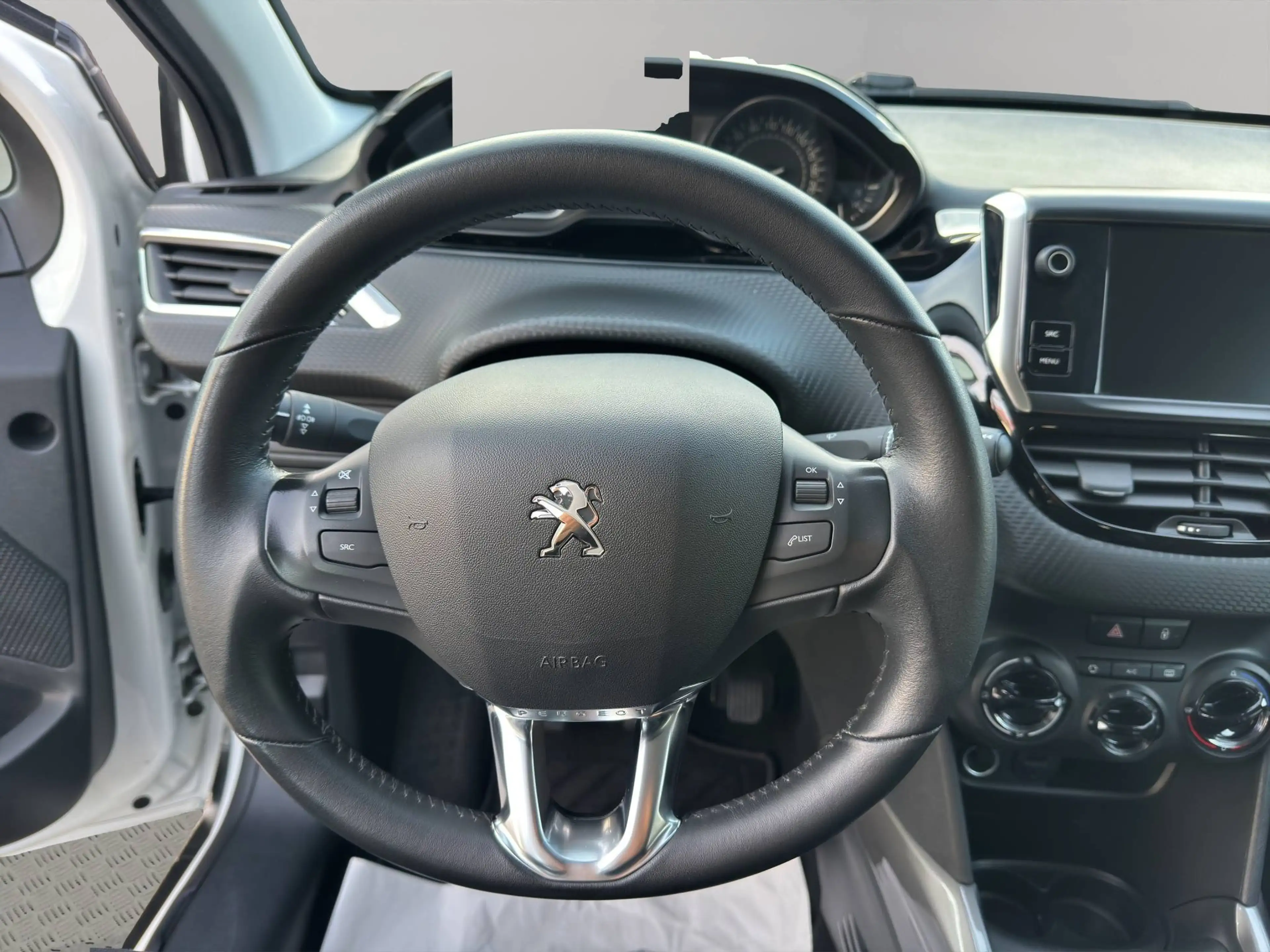 Peugeot 2008 Active*Sitzheizung*Kamera*Xenon* — photo 10