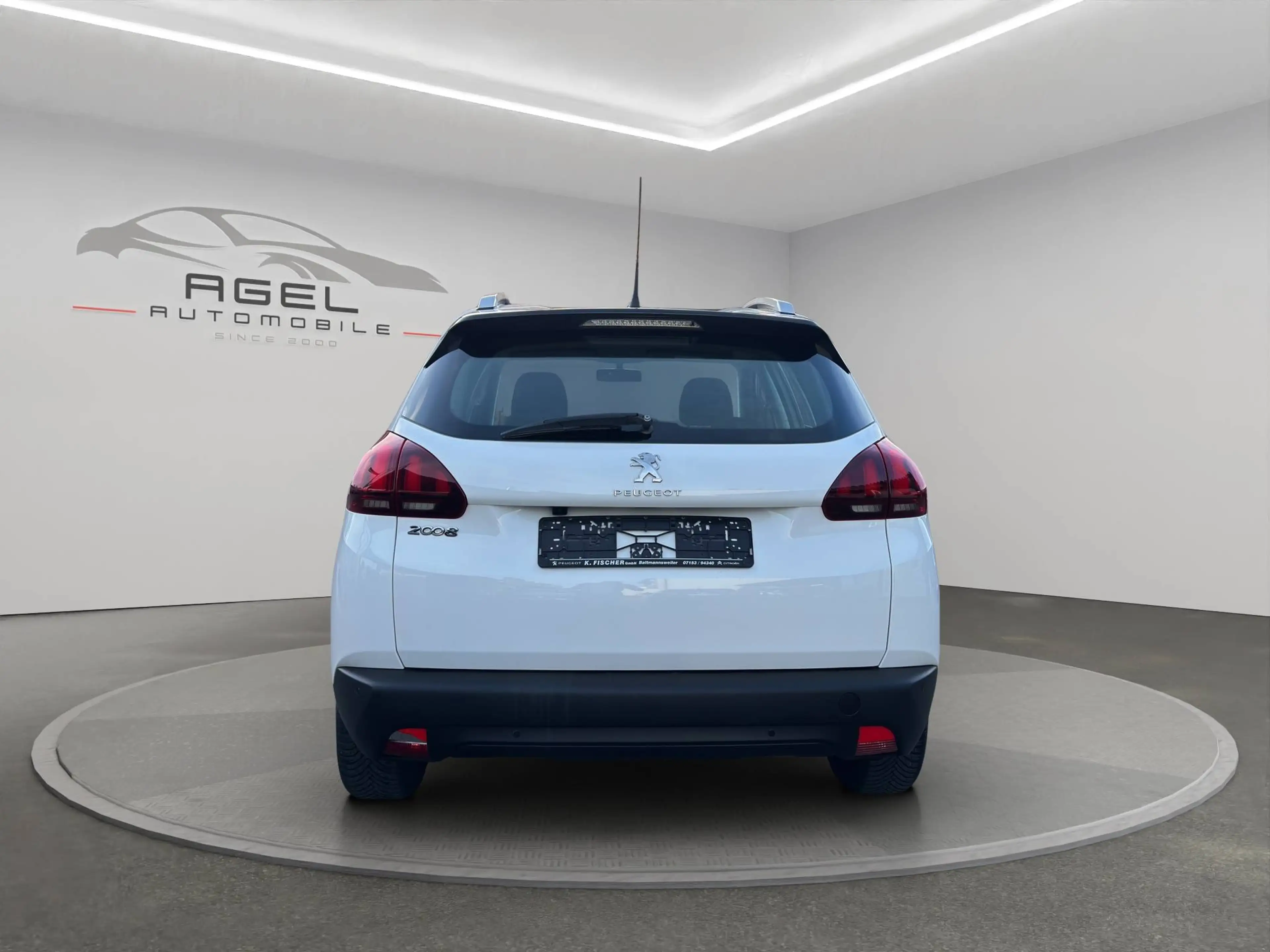 Peugeot 2008 Active*Sitzheizung*Kamera*Xenon* — photo 5