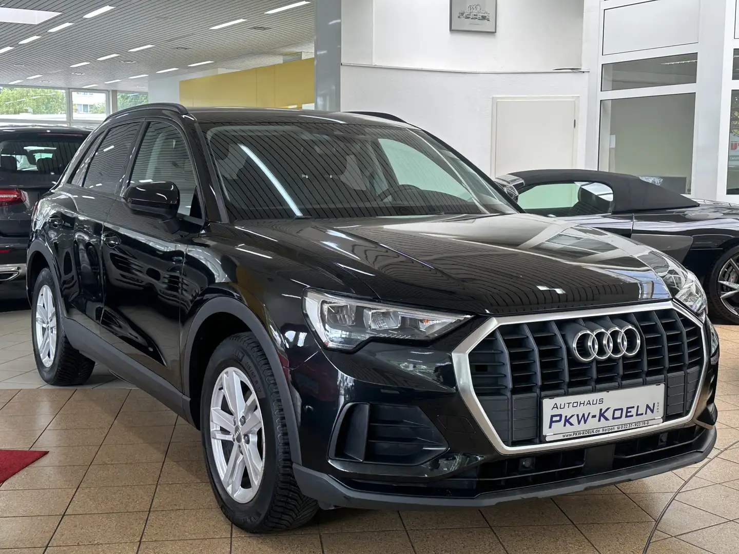 Audi Q3 35 TFSI *NAVi*ViRTUAL*PDC*LED*SPuR*SiTZHG* Schwarz - 2