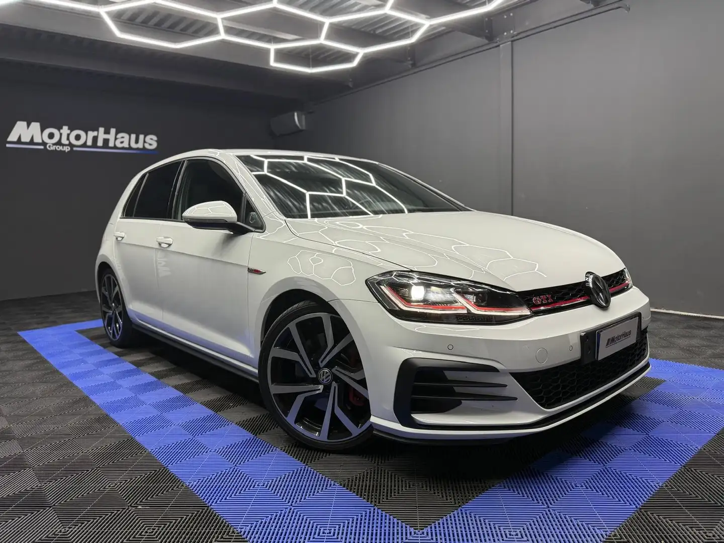 Volkswagen Golf GTI Golf 5p 2.0 tsi Gti Performance 245cv dsg Bianco - 1