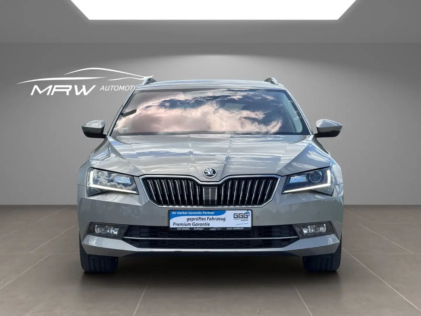 Skoda Superb Combi L&K/ACC/KAMERA/AHK uvm. Бежевий - 2