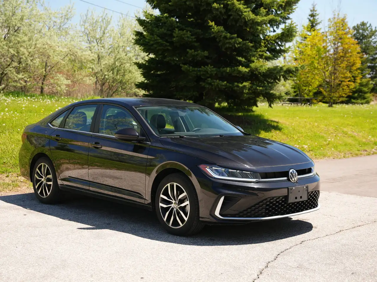 Volkswagen Jetta снимка Volkswagen Jetta