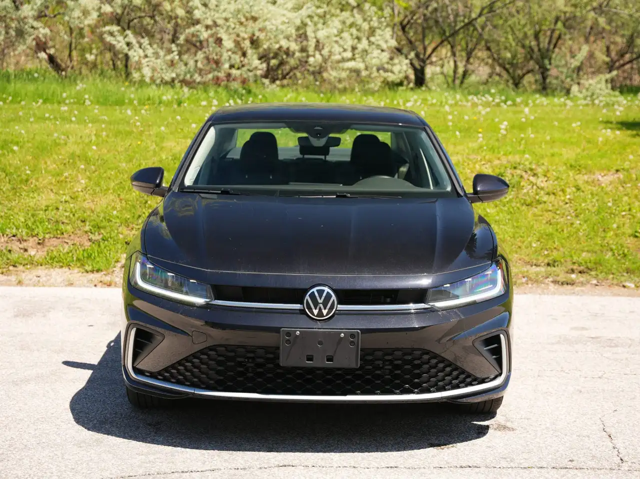 Volkswagen Jetta снимка Volkswagen Jetta