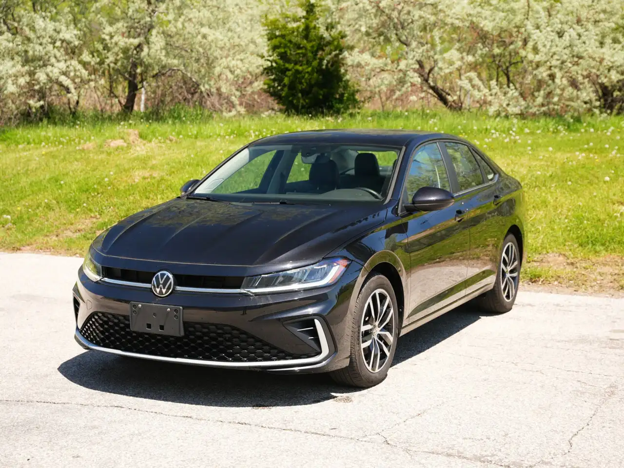 Volkswagen Jetta снимка Volkswagen Jetta