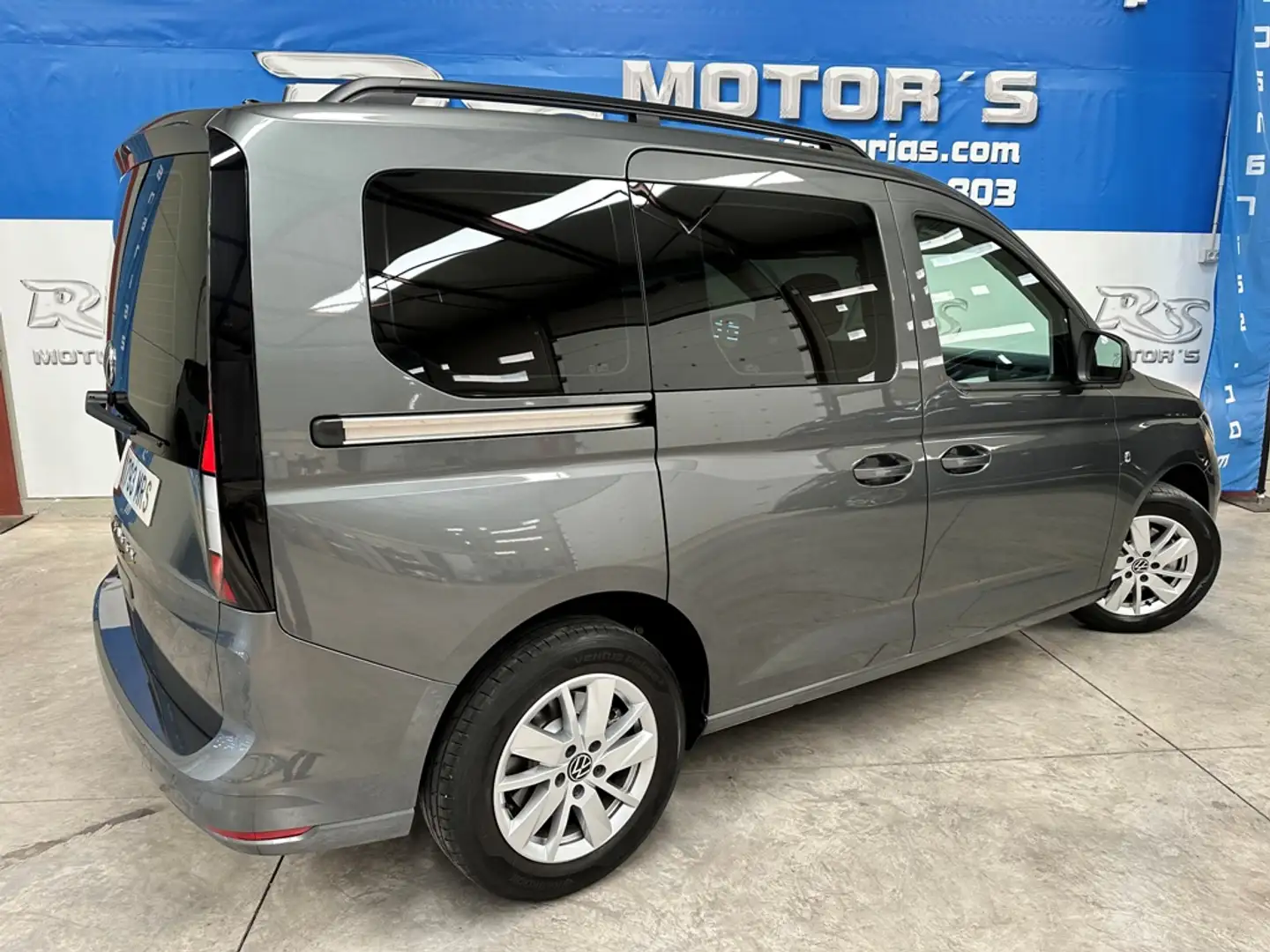 Volkswagen Caddy Maxi 2.0TDI Outdoor 102 Gris - 2