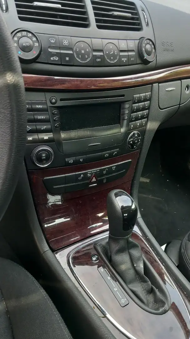 Mercedes-Benz E 220 CDI élégance - 2