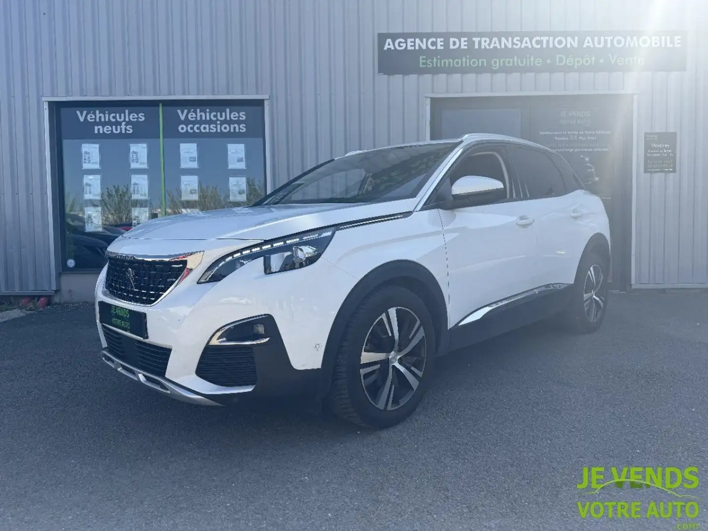 Peugeot 3008 1.5 BlueHDi 130ch Allure Business EAT8 Blanc - 1