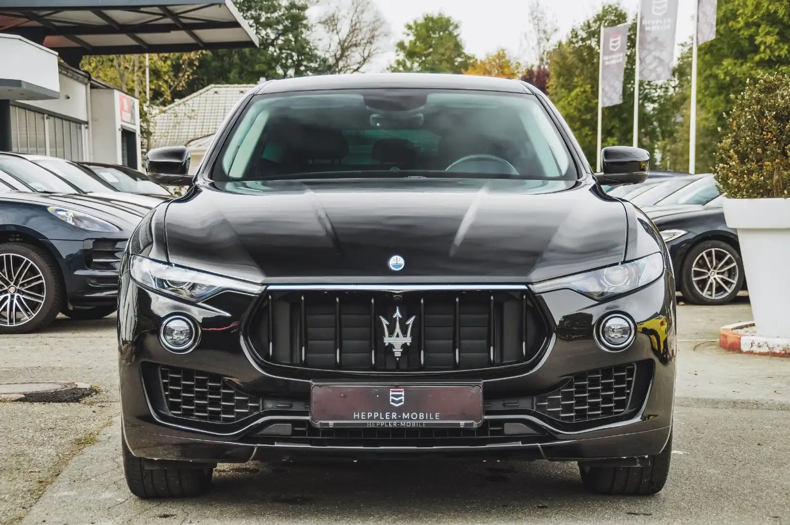 Maserati Levante 3.0 V6 Q4, SZH, 360°, Memory, Luftfahr. Zwart - 1