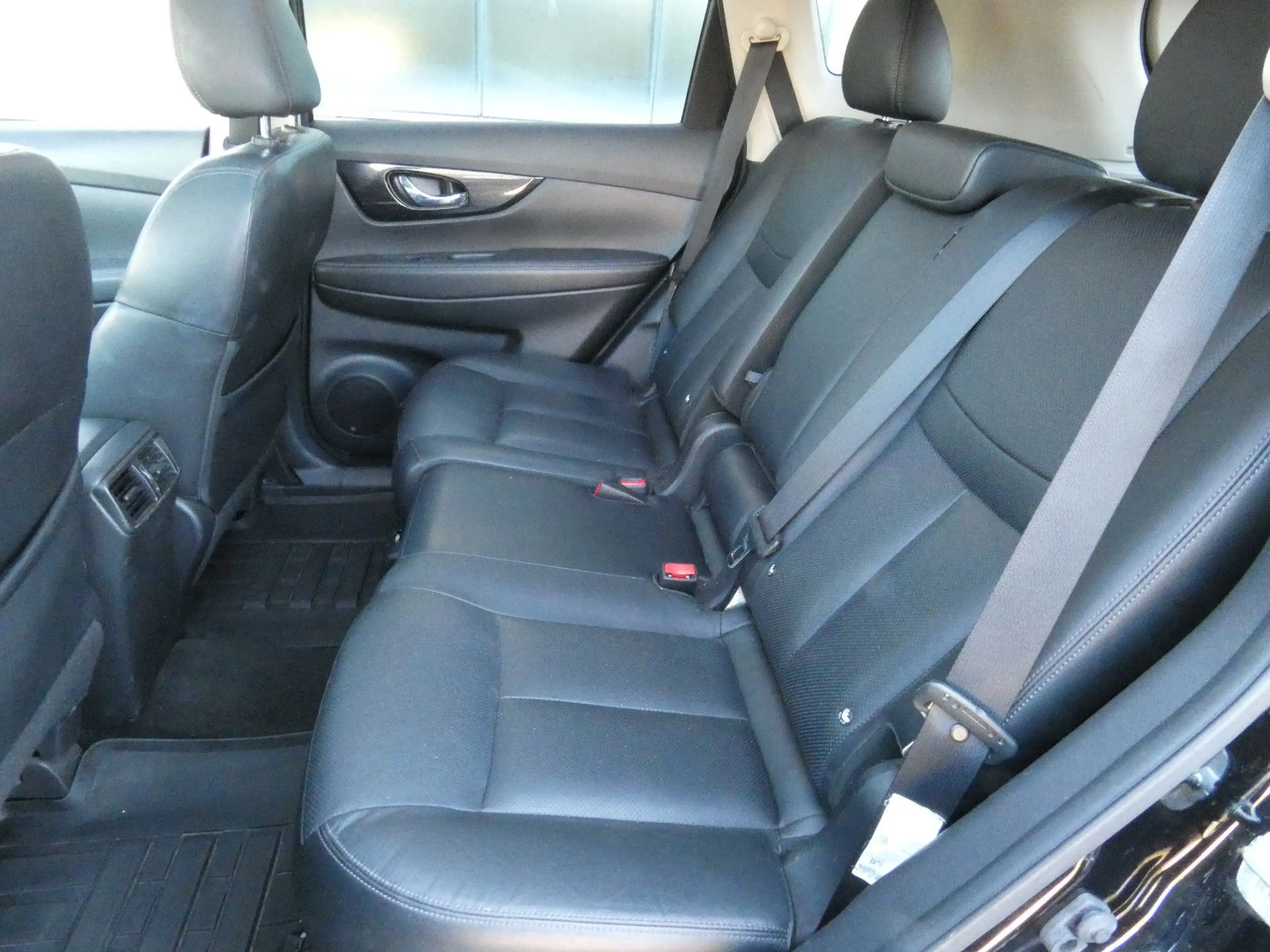 Nissan X-Trail 2.0 dCi 4x4 X-tronic Tekna*Leder*1.Hand* — photo 12