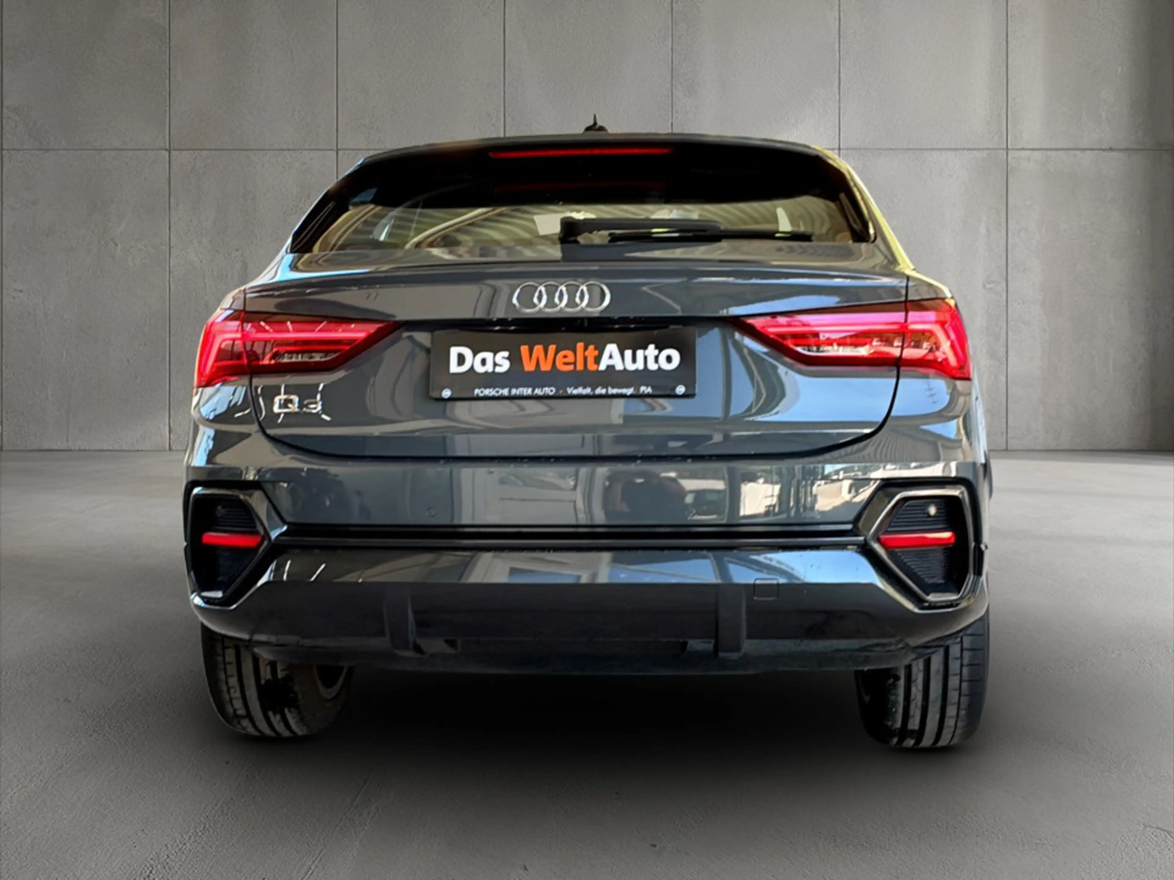 Audi Q3 35 TFSI intense — photo 5