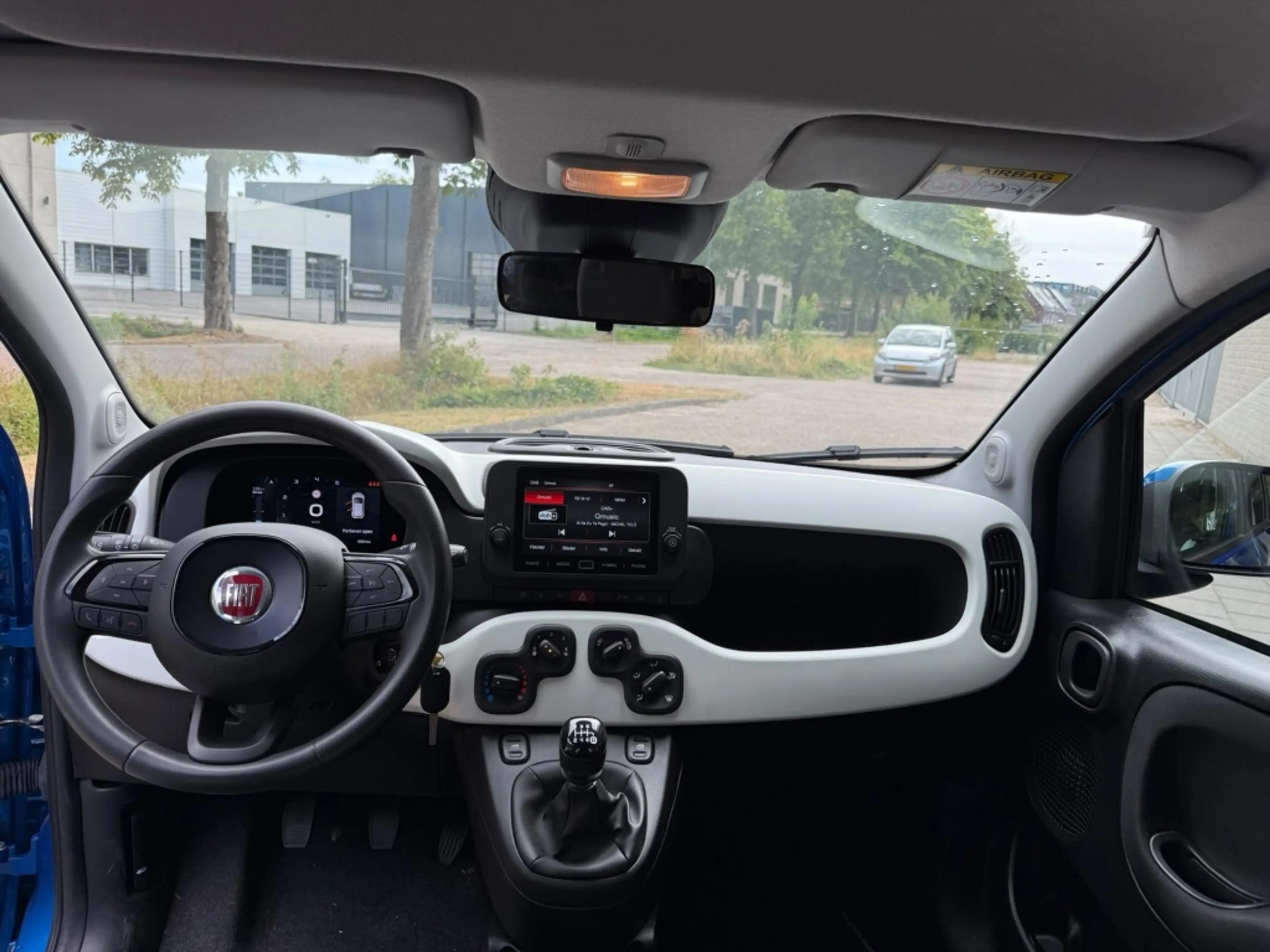 Fiat Pandina 1.0 70pk Cross — photo 7